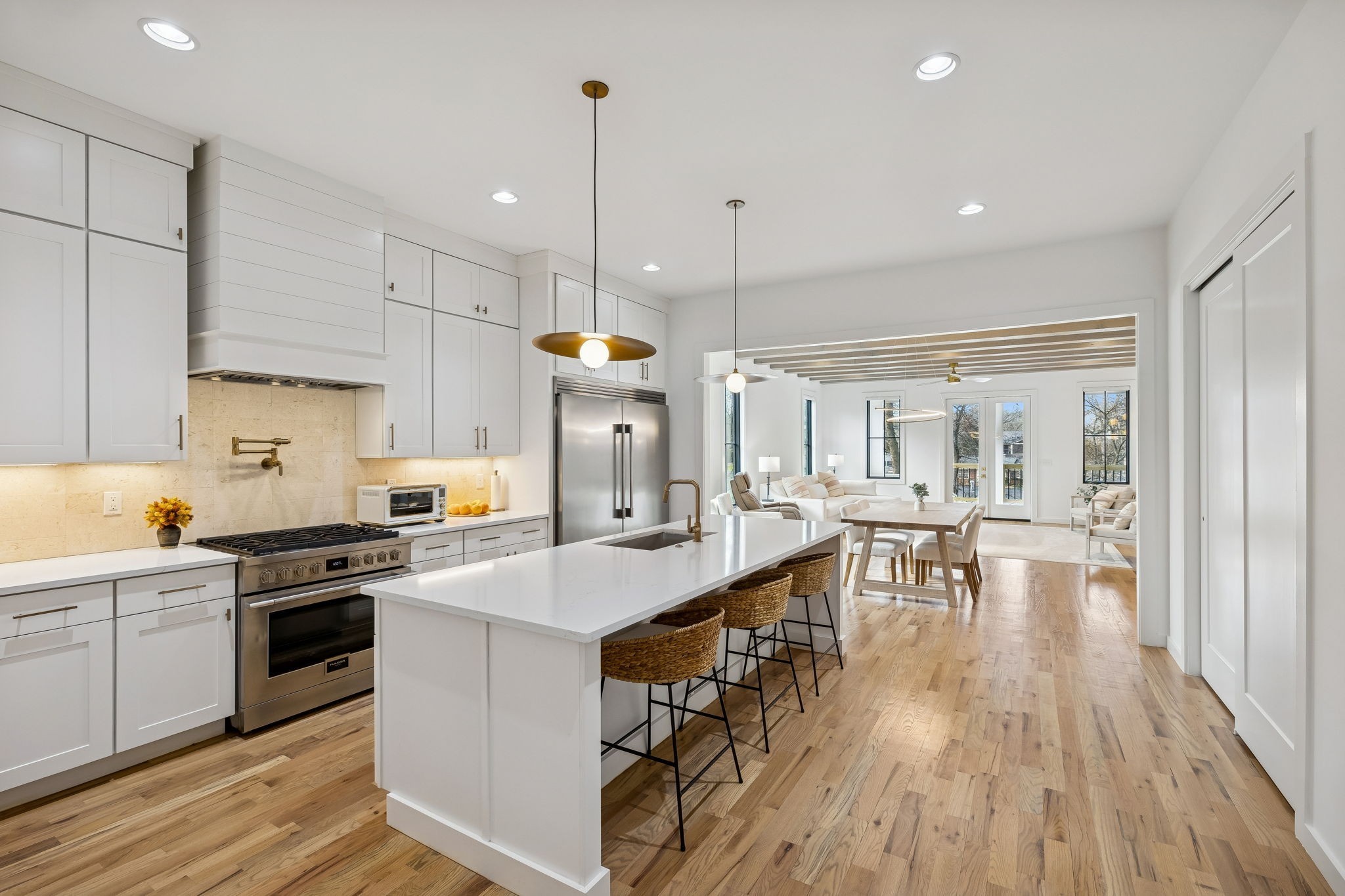 3727 Estes Rd, Nashville, TN 37215