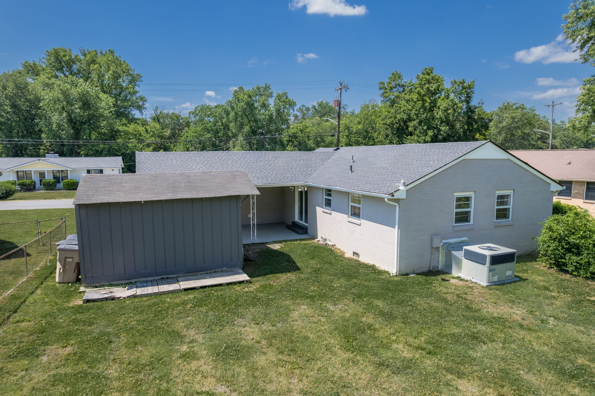 3228 Cloverwood Dr, Nashville, TN 37214