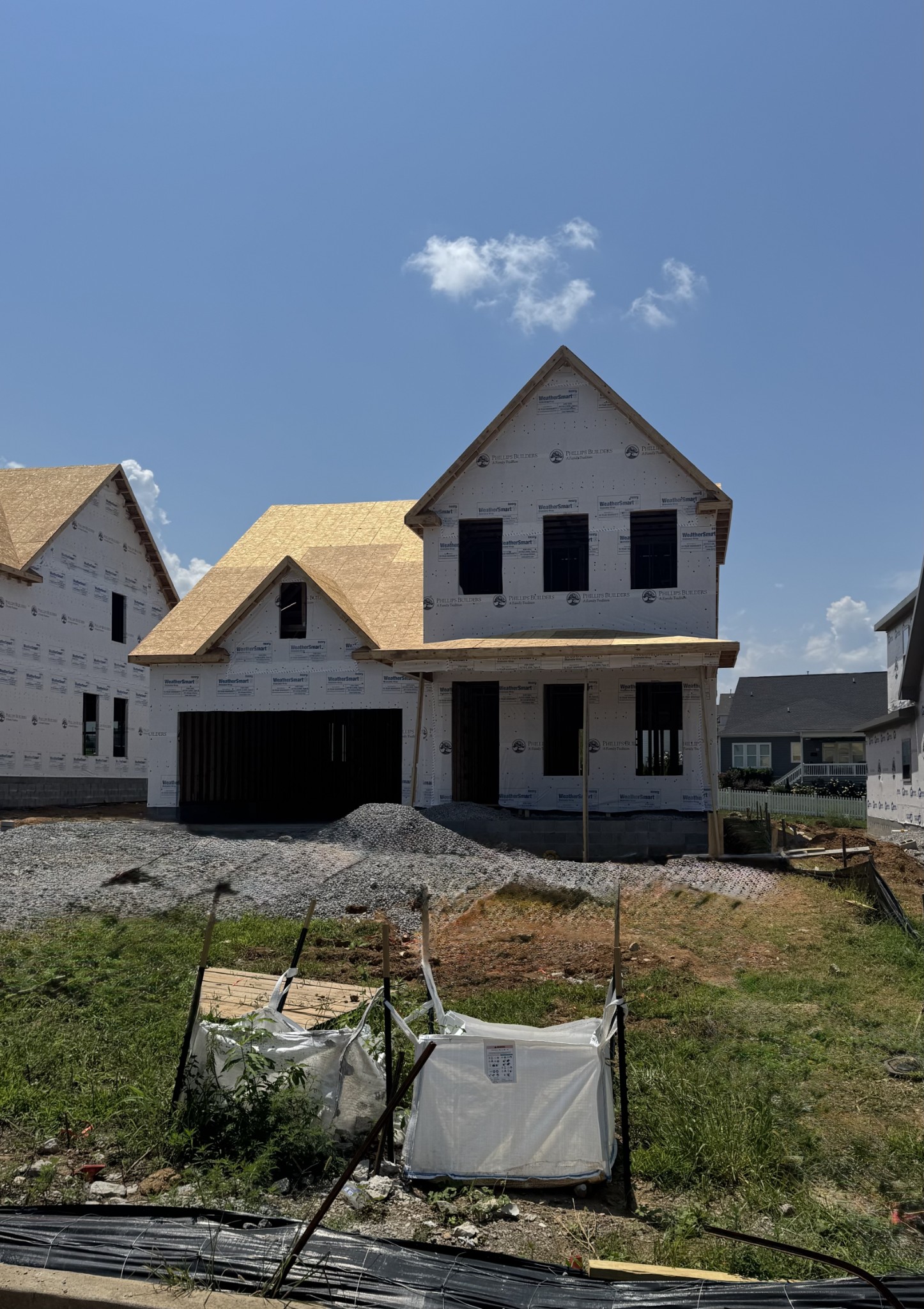 3388 Vinemont Dr, Thompsons Station, TN 37179