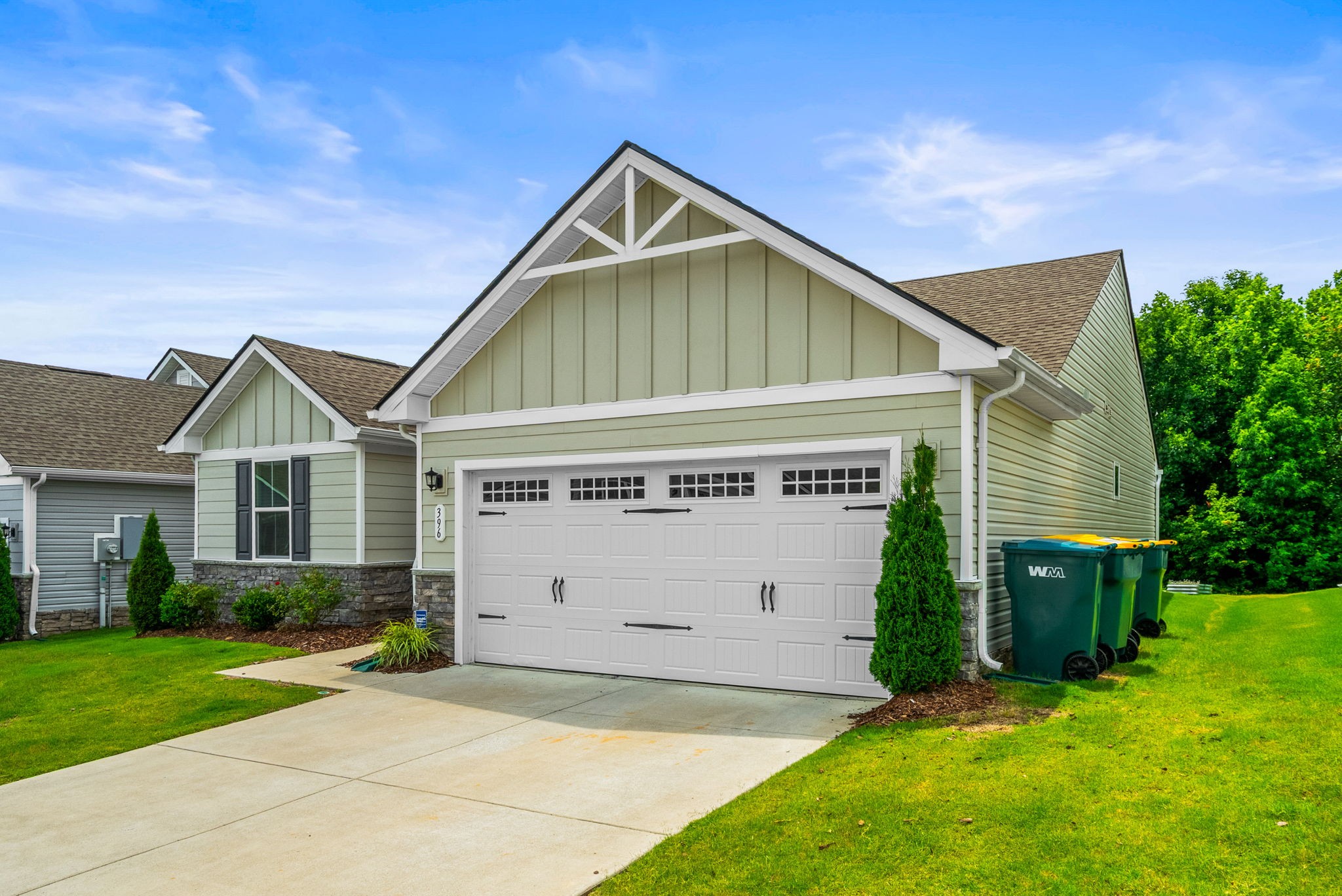 396 Streamview Dr, White House, TN 37188