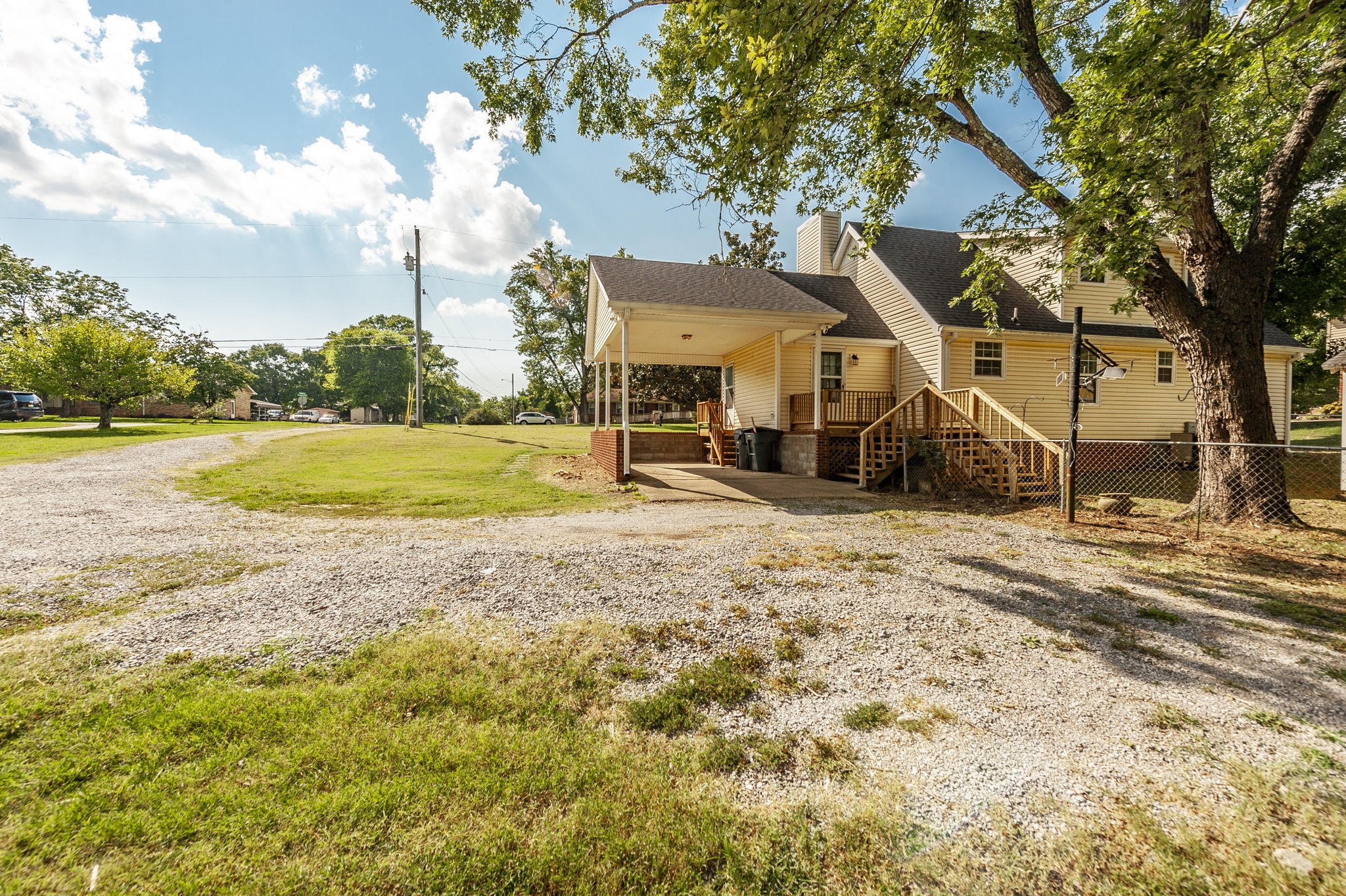 1241 Timberwood Dr, Gallatin, TN 37066
