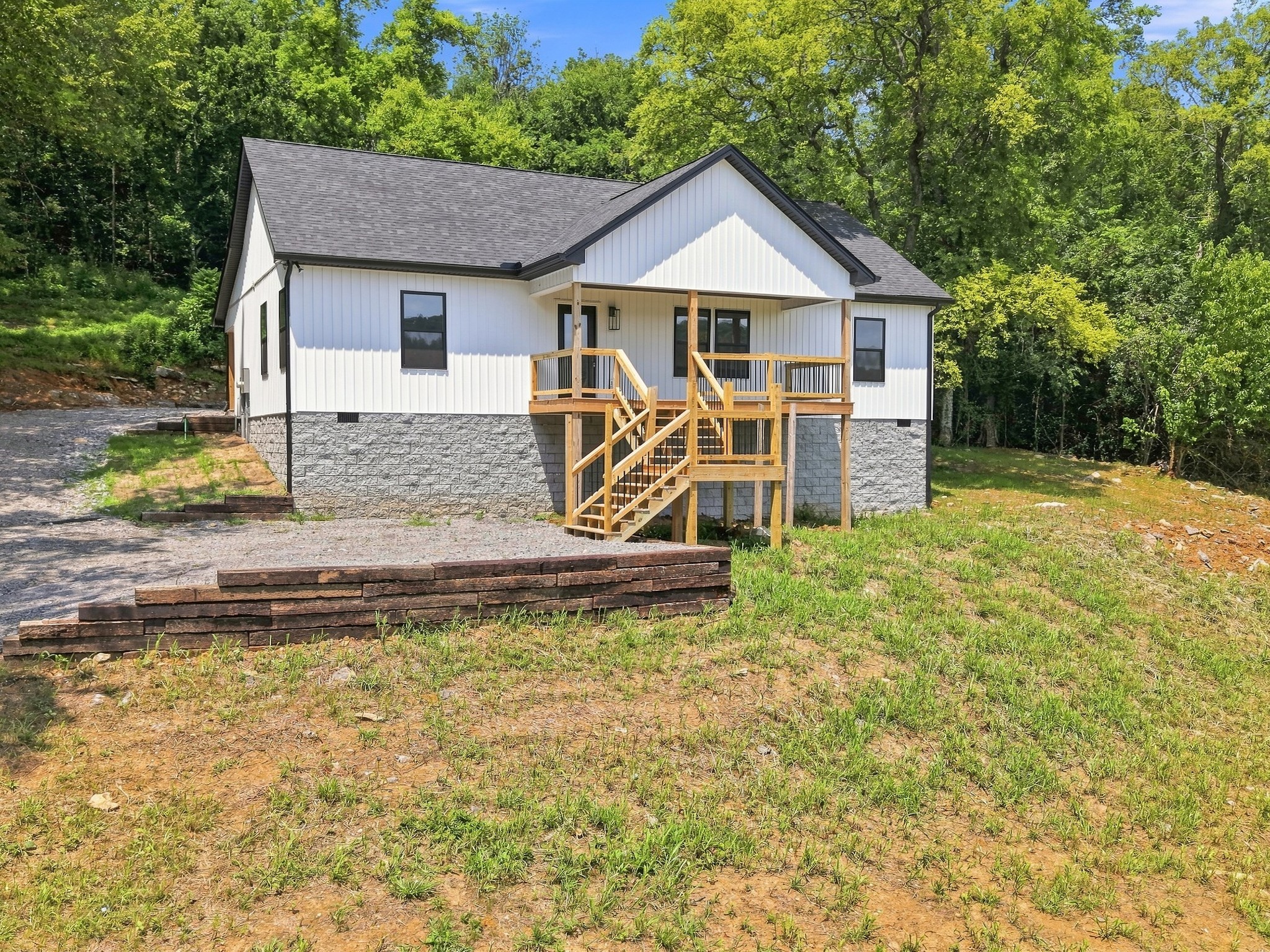 1190 Patton Hollow Rd, Watertown, TN 37184