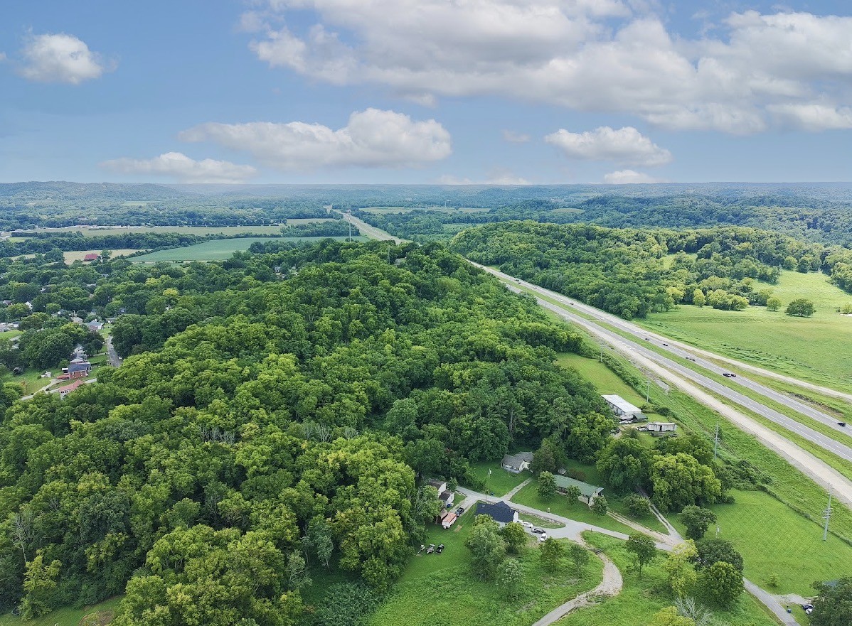 0 North High St, Mount Pleasant, TN 38474