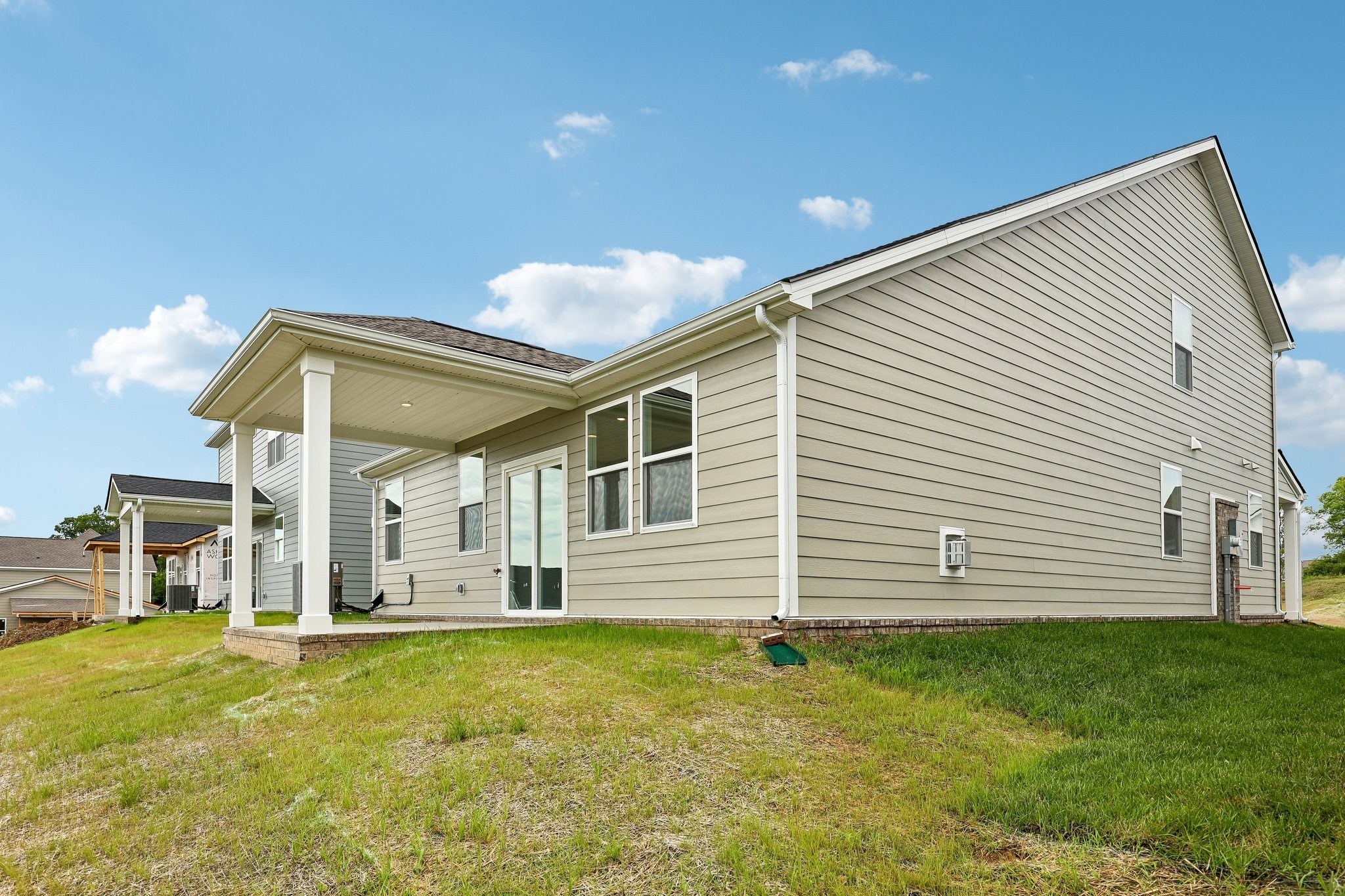233 Jasmine Way, La Vergne, TN 37086