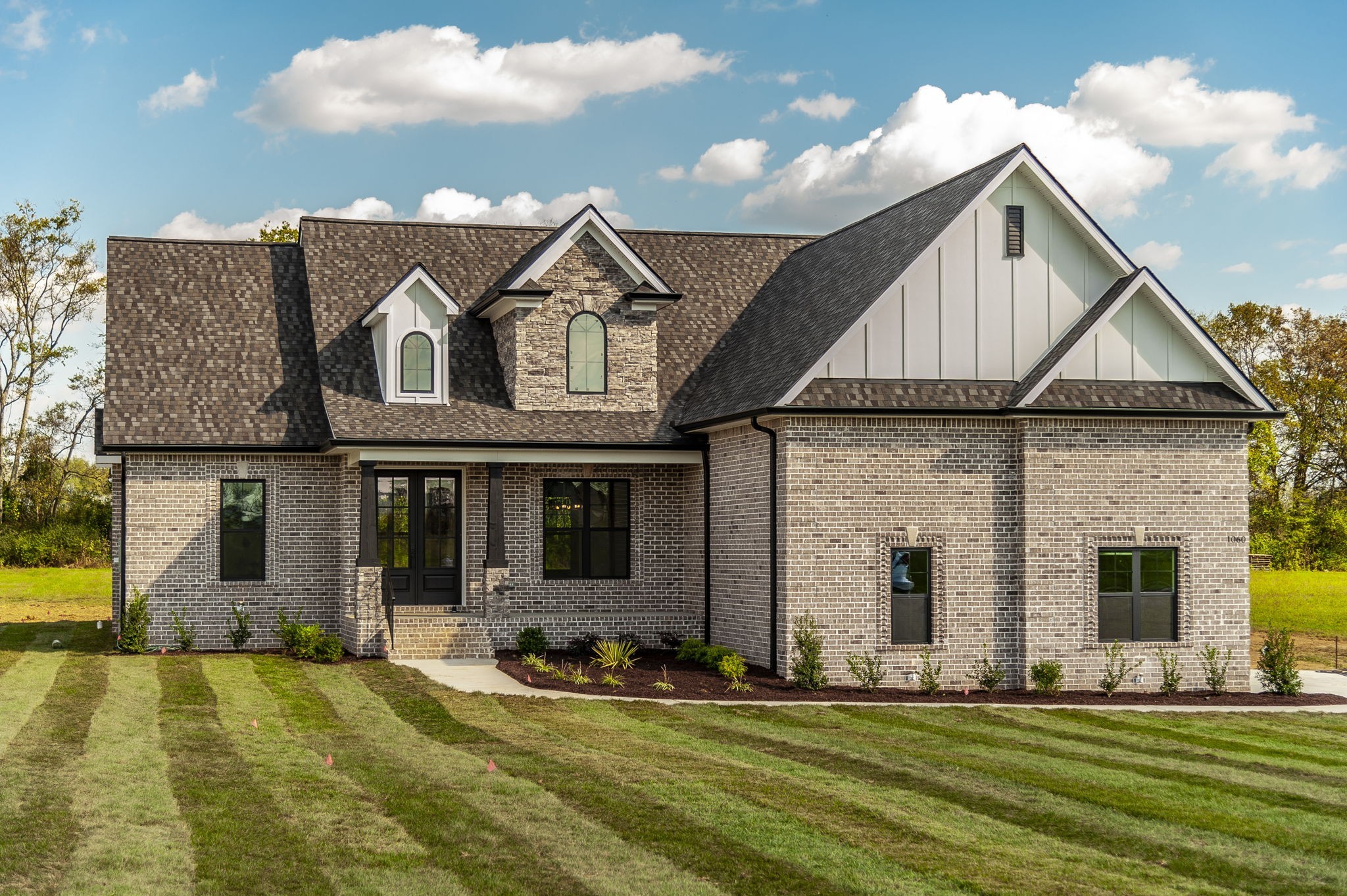1060 Mill Brook Way, Gallatin, TN 37066