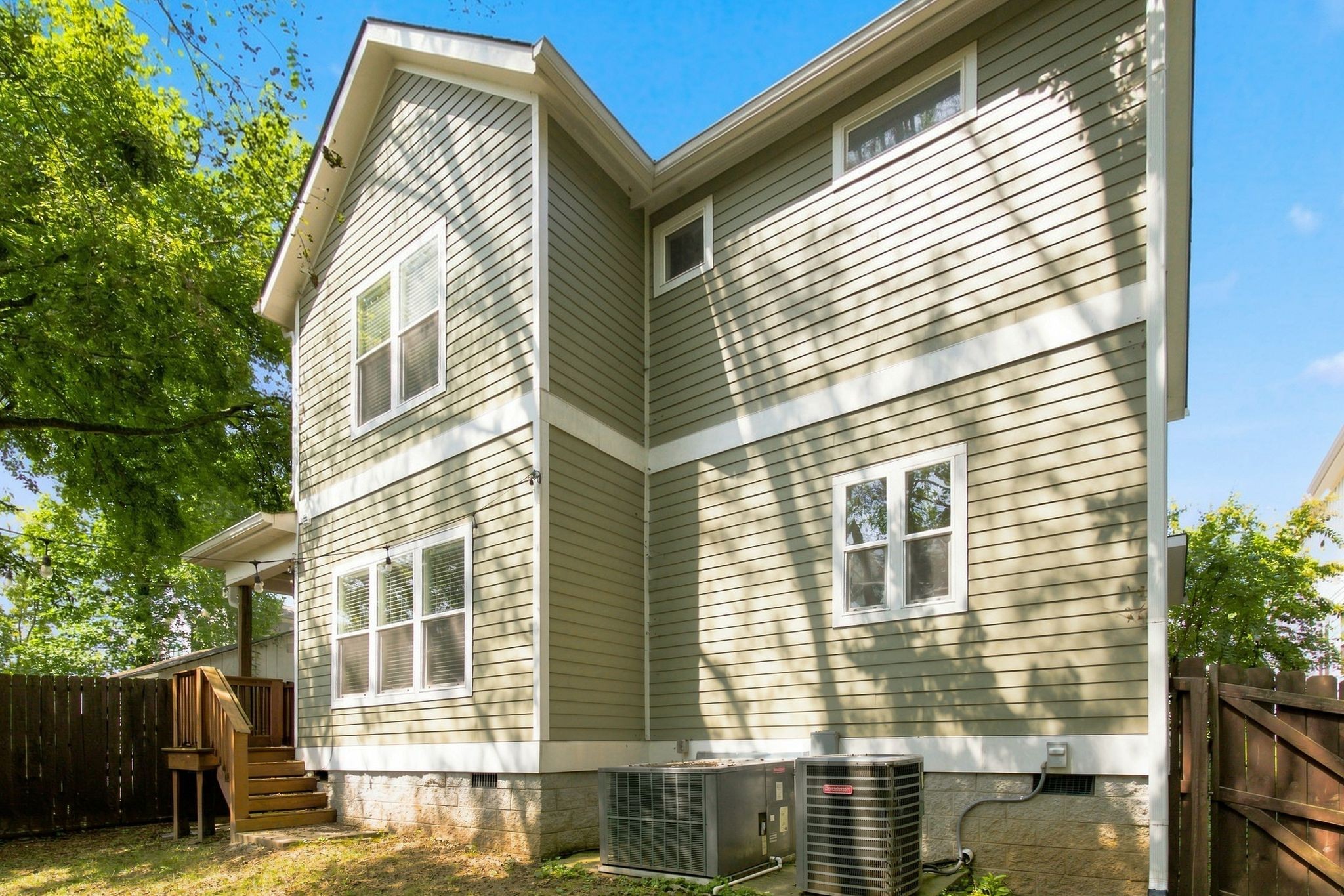 702B Waco Dr, Nashville, TN 37209
