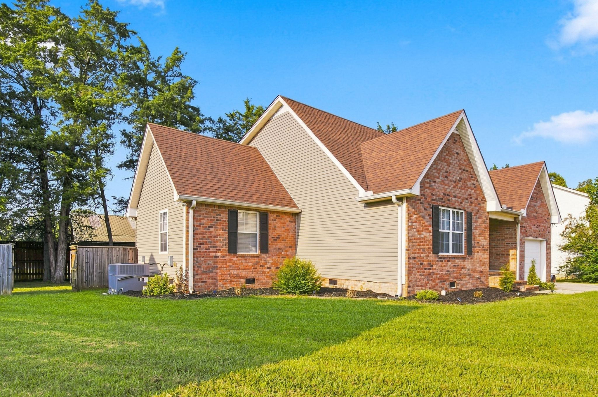 1537 John Galt Dr, Lebanon, TN 37087