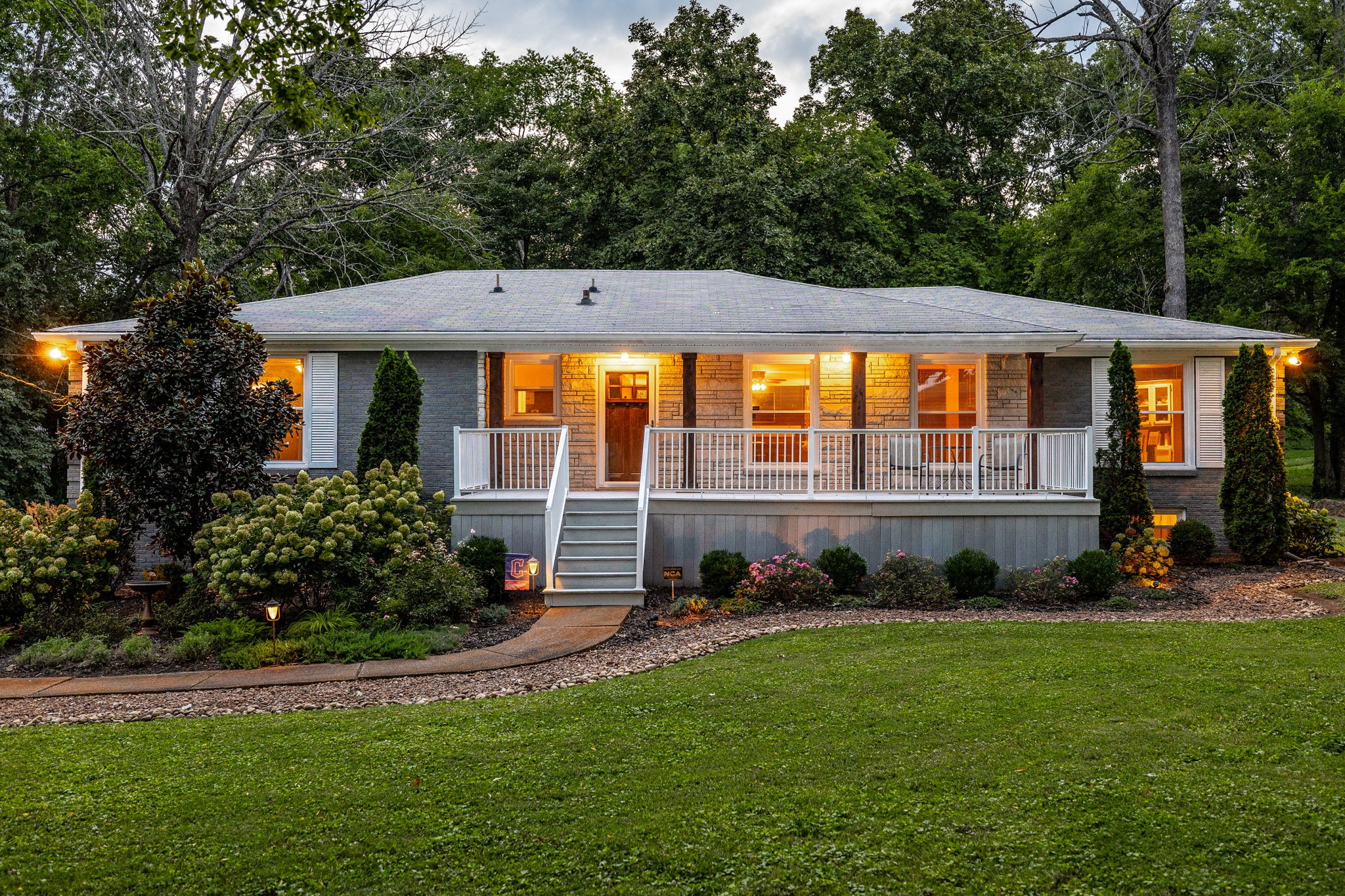 302 Green Acres Dr, Goodlettsville, TN 37072