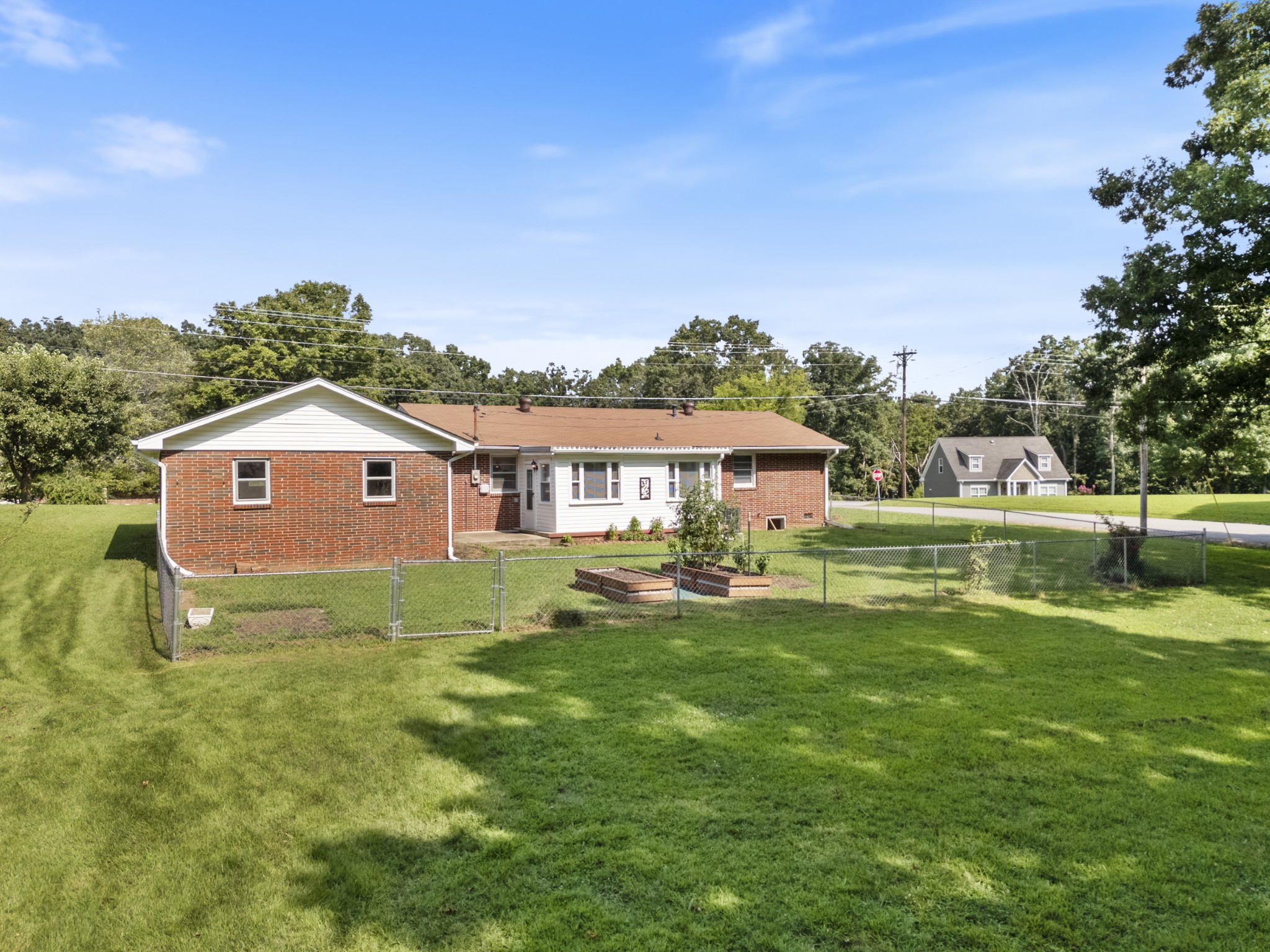 130 Payne Springs Rd, Dickson, TN 37055