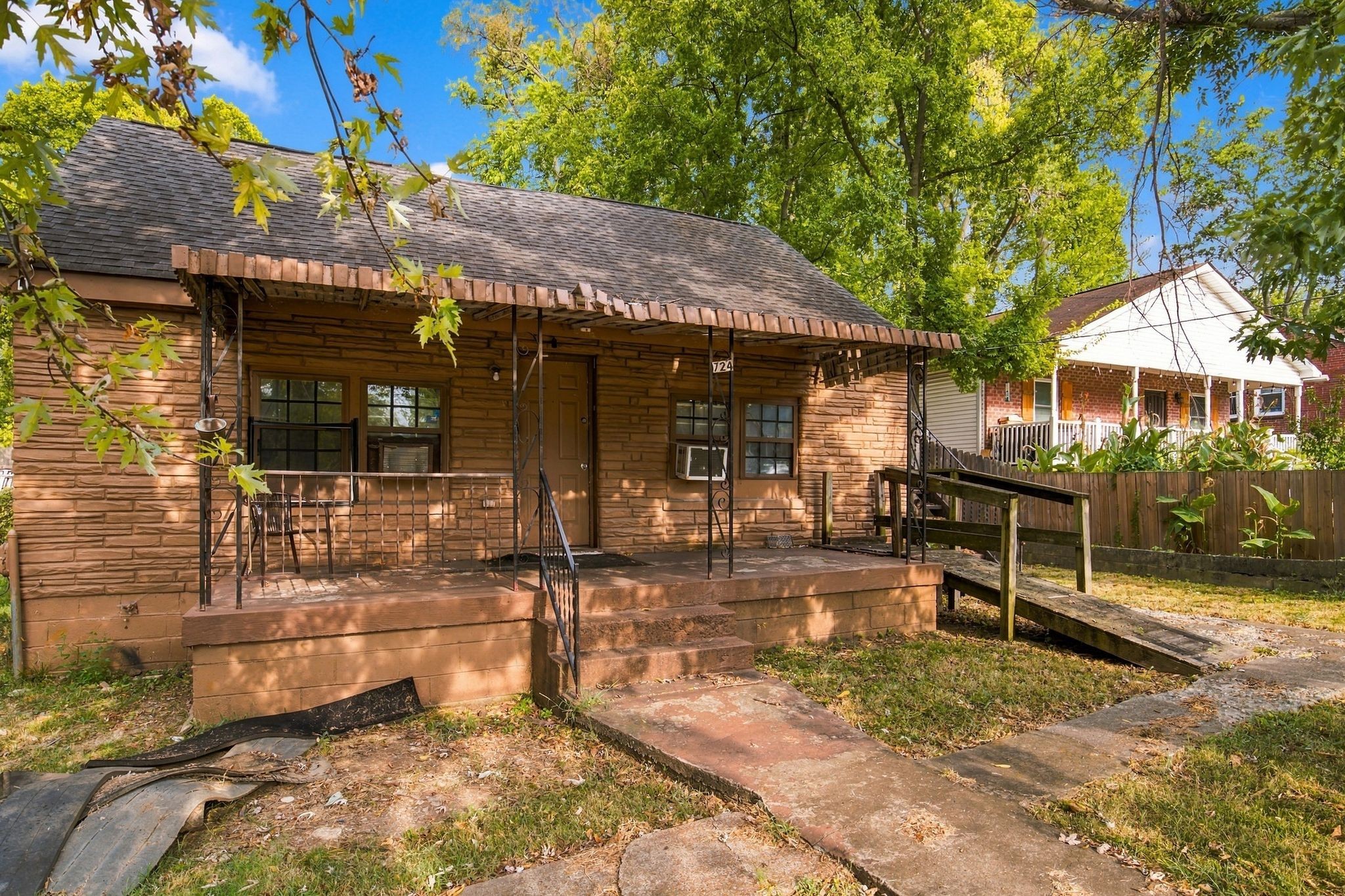 724 26th Ave N, Nashville, TN 37208