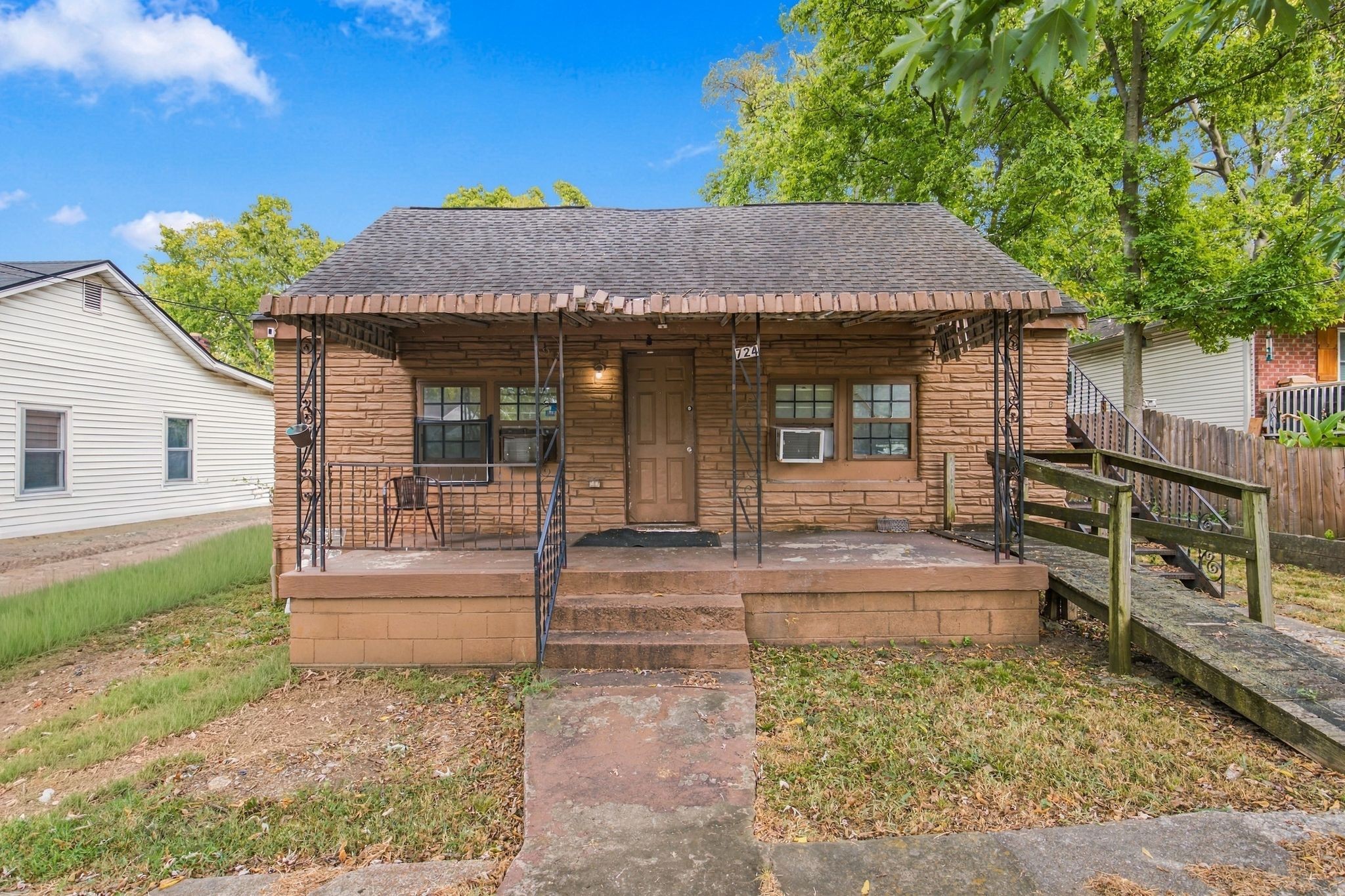 724 26th Ave N, Nashville, TN 37208