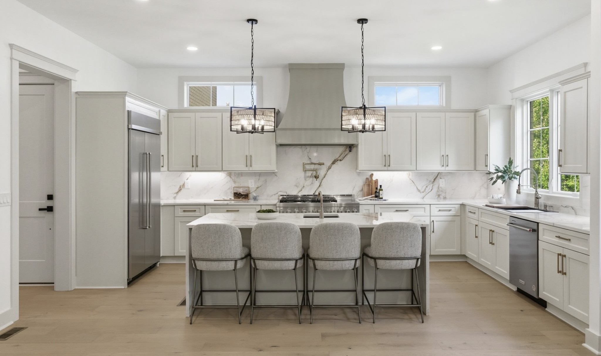 3918B Cross Creek Rd, Nashville, TN 37215