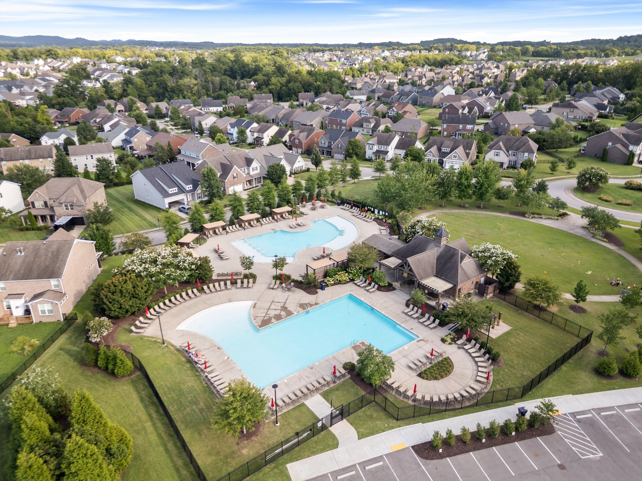 3312 Longport Ln, Thompsons Station, TN 37179
