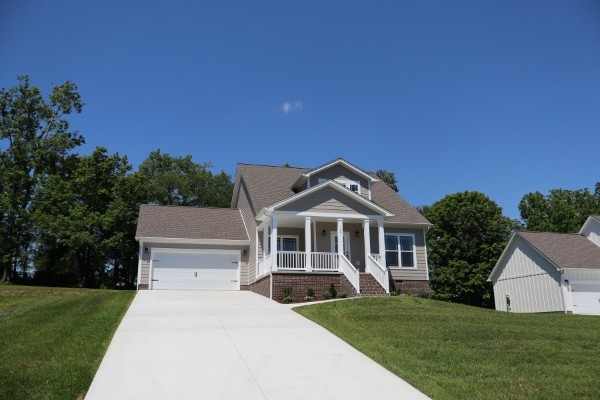 158 Lisa Dr, Gordonsville, TN 38563