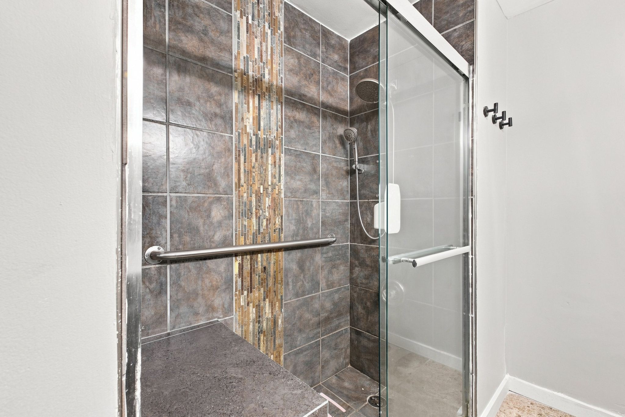 555 N Dupont Ave #D93, Madison, TN 37115