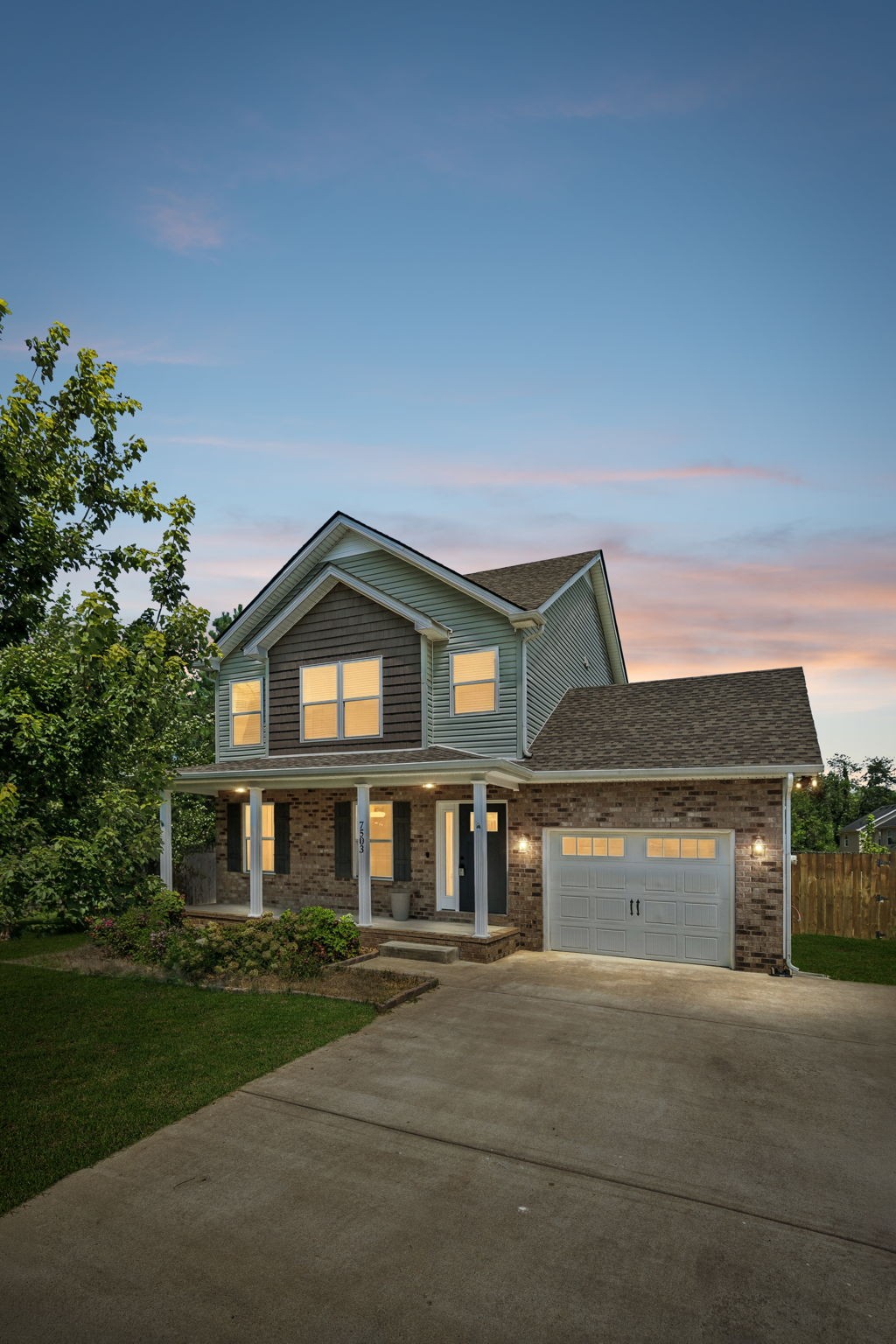 7503 Scarborough Pl, Fairview, TN 37062