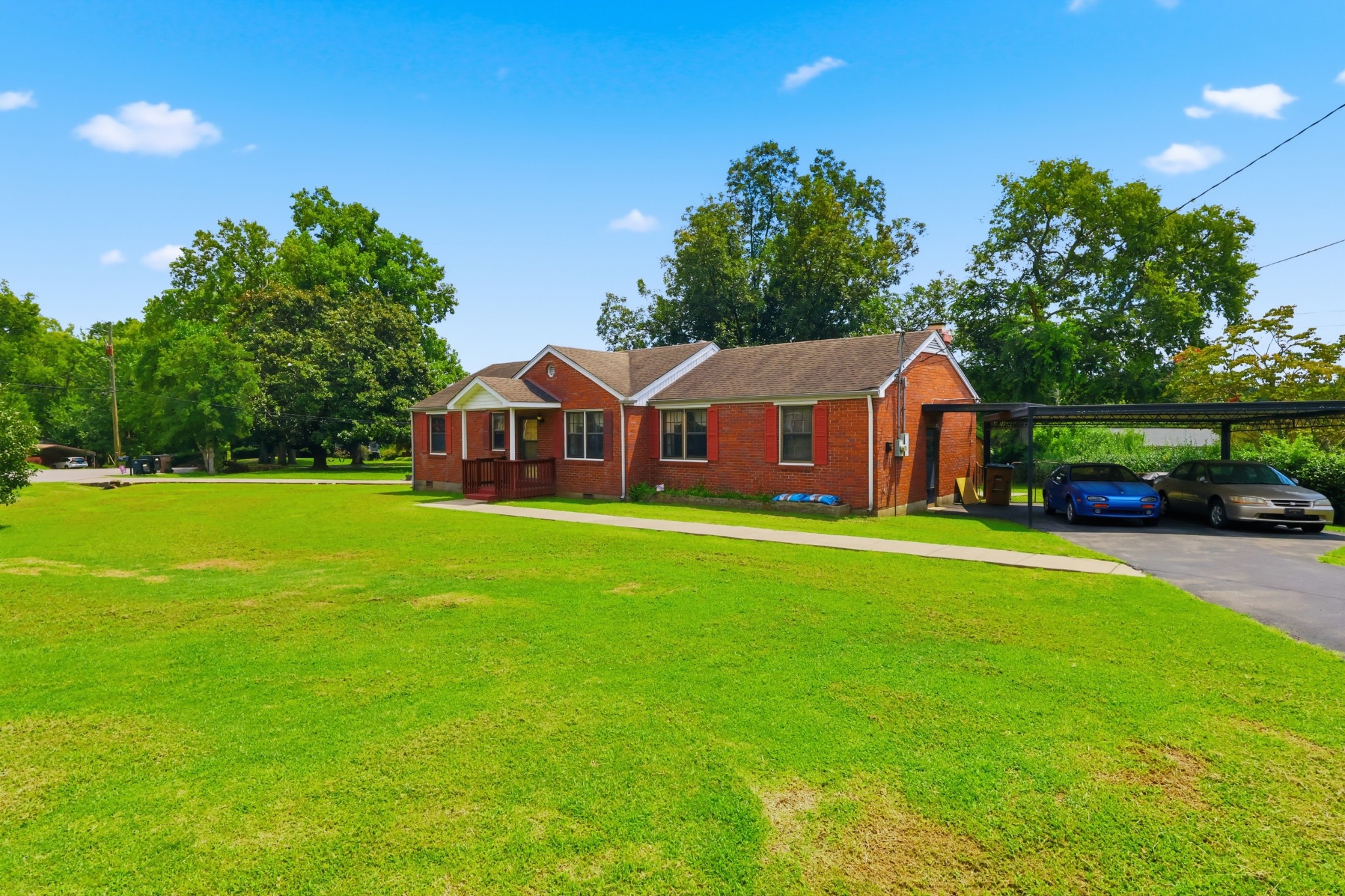 2517 David Dr, Nashville, TN 37214