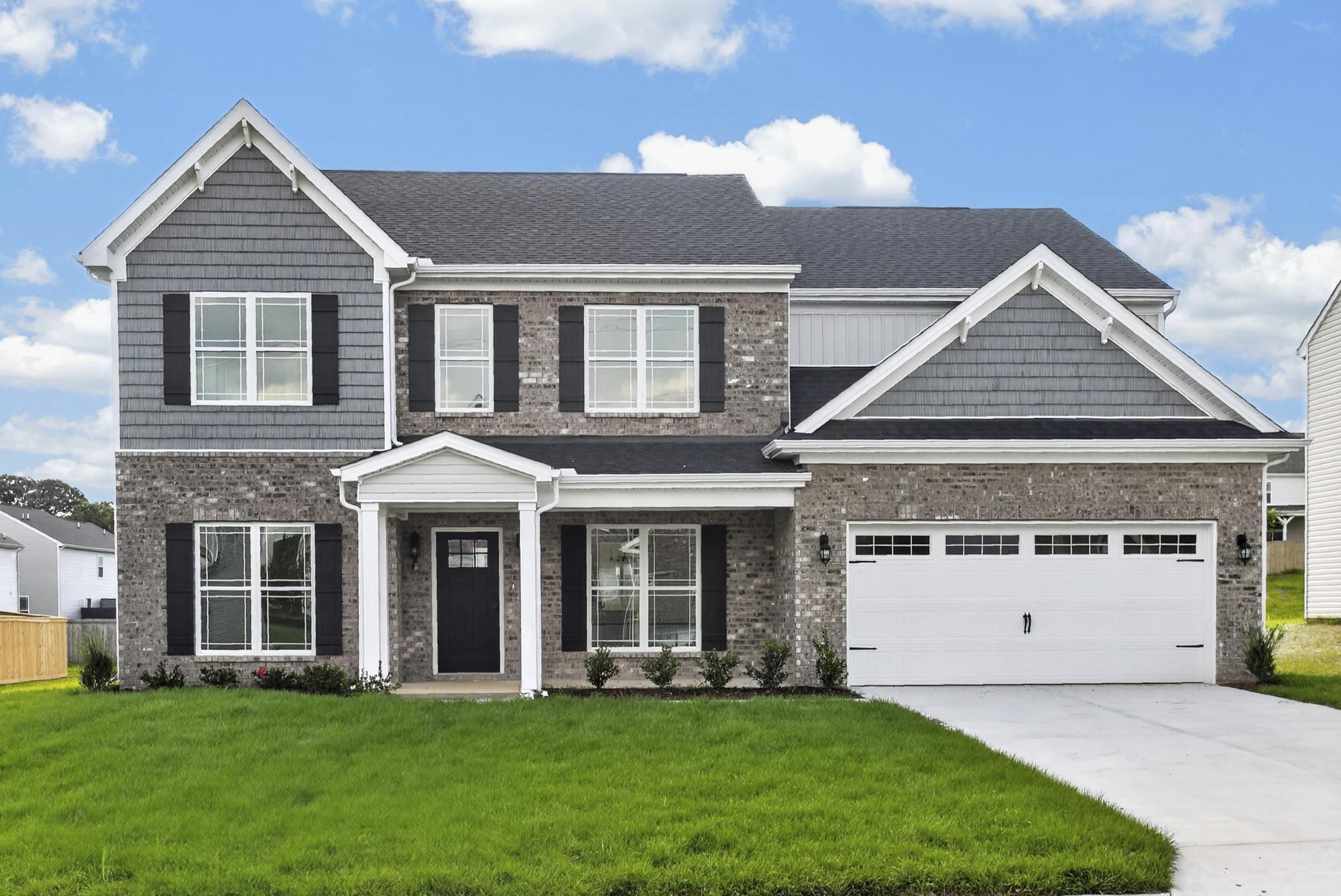 5020 Salient Dr, Spring Hill, TN 37174