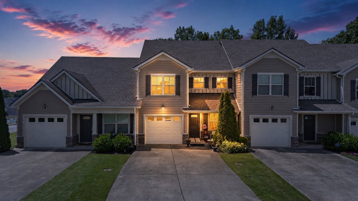 1104 Neeleys Bnd, Spring Hill, TN 37174
