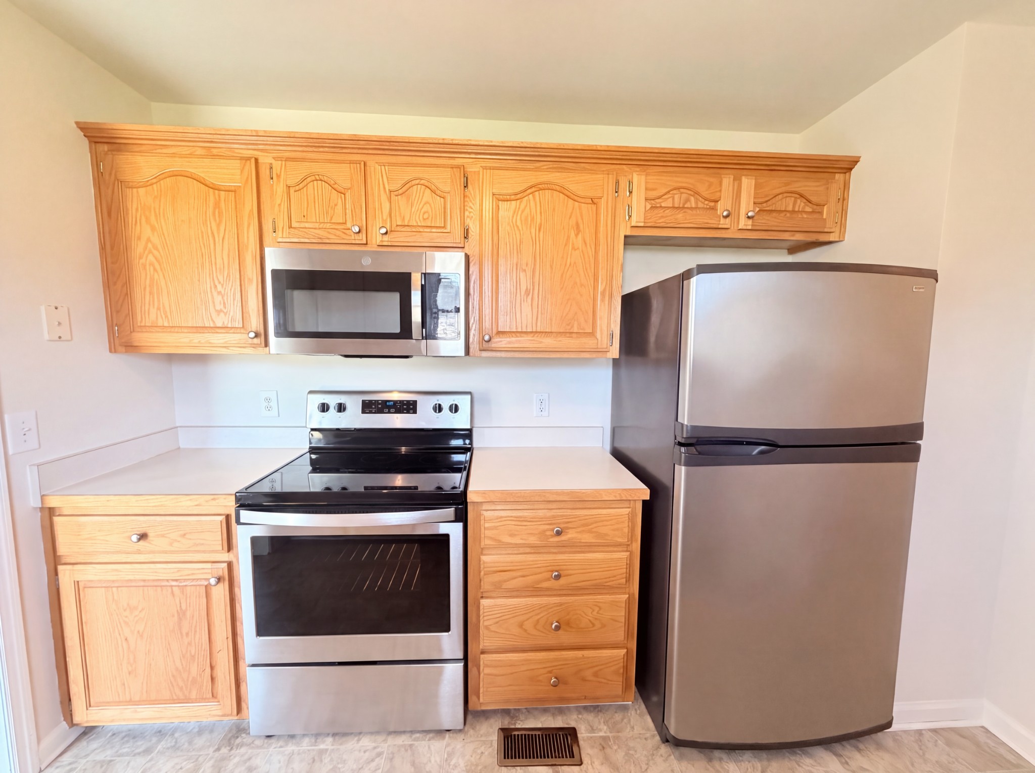 326 Gallop Ln, Springfield, TN 37172