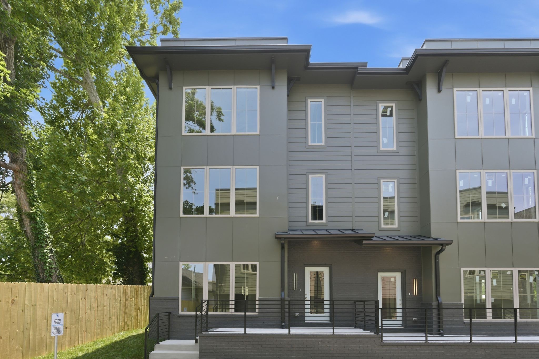 15 N Hill St #E, Nashville, TN 37210