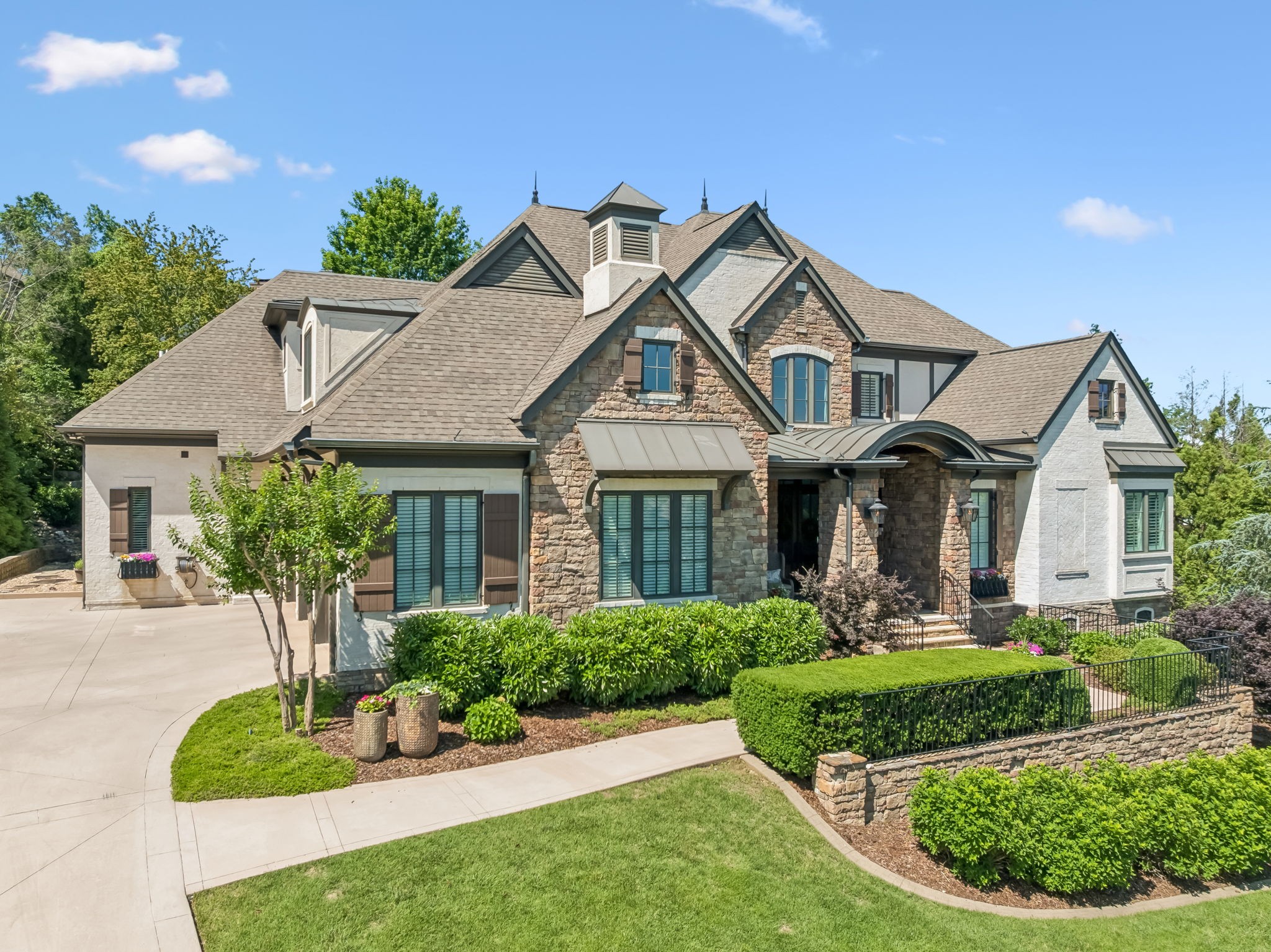 14 Ironwood Ln, Brentwood, TN 37027