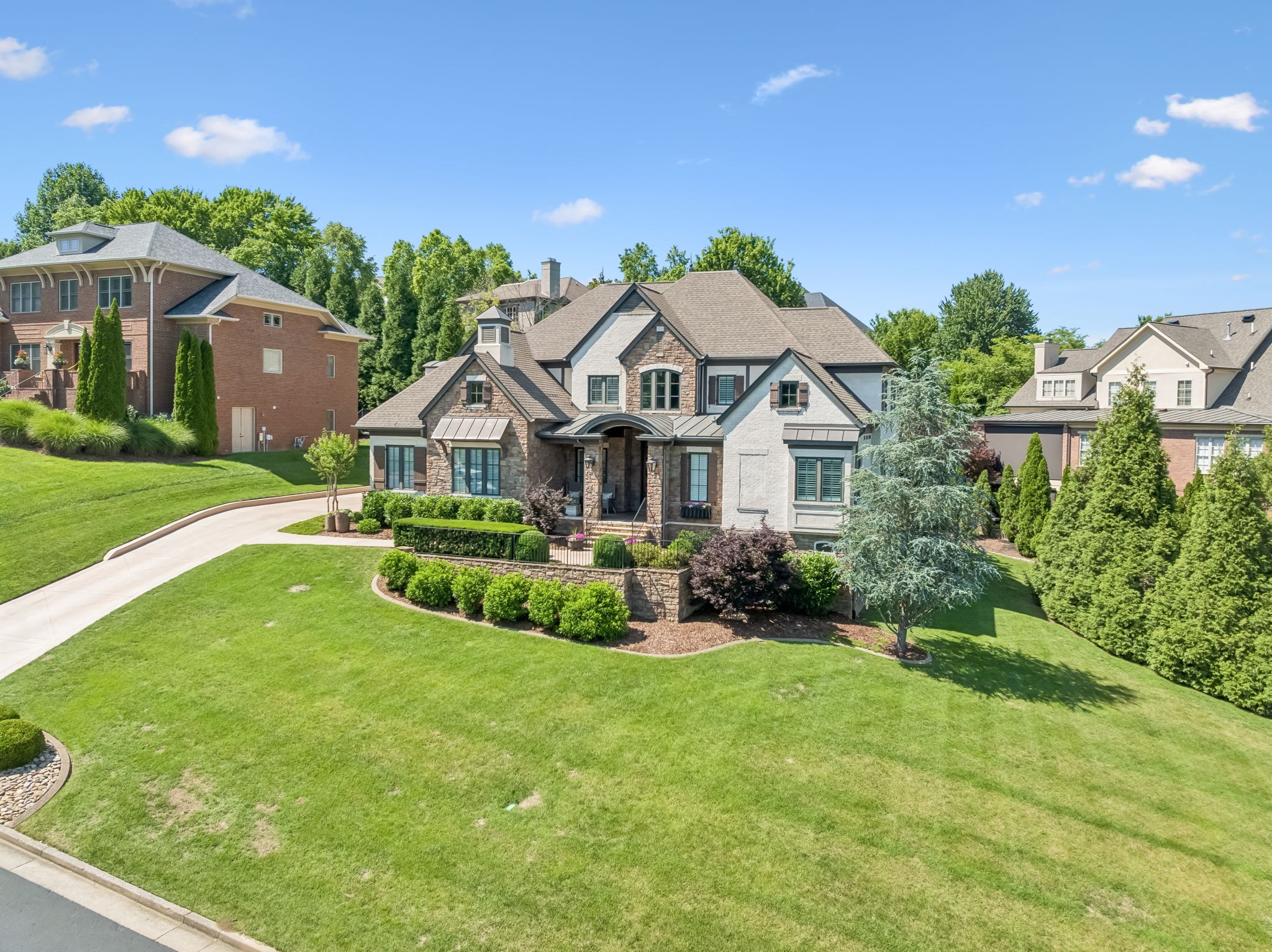 14 Ironwood Ln, Brentwood, TN 37027