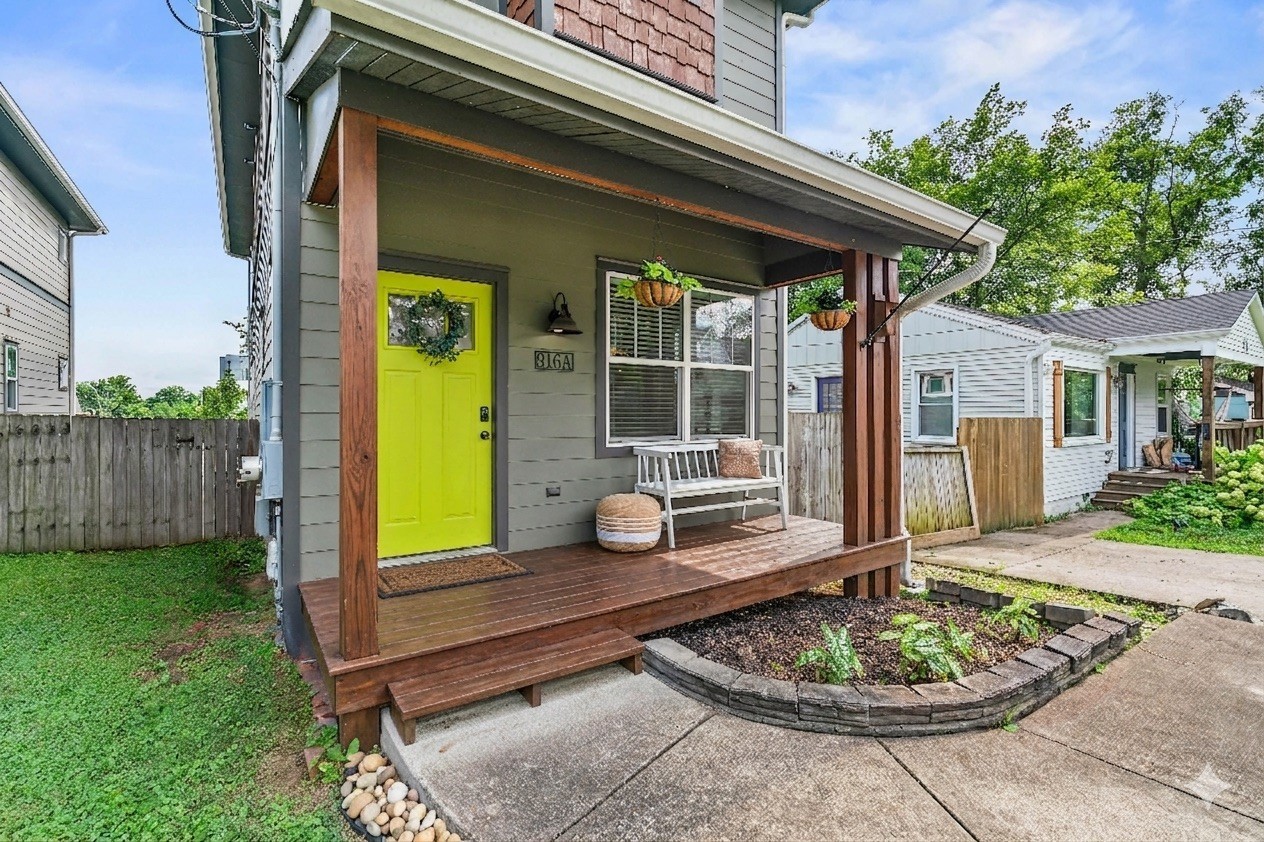 916A Thomas Ave, Nashville, TN 37216