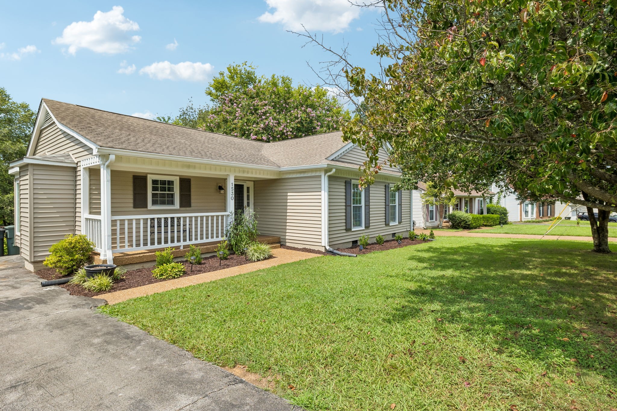 1530 Stone Hill Rd, Mount Juliet, TN 37122