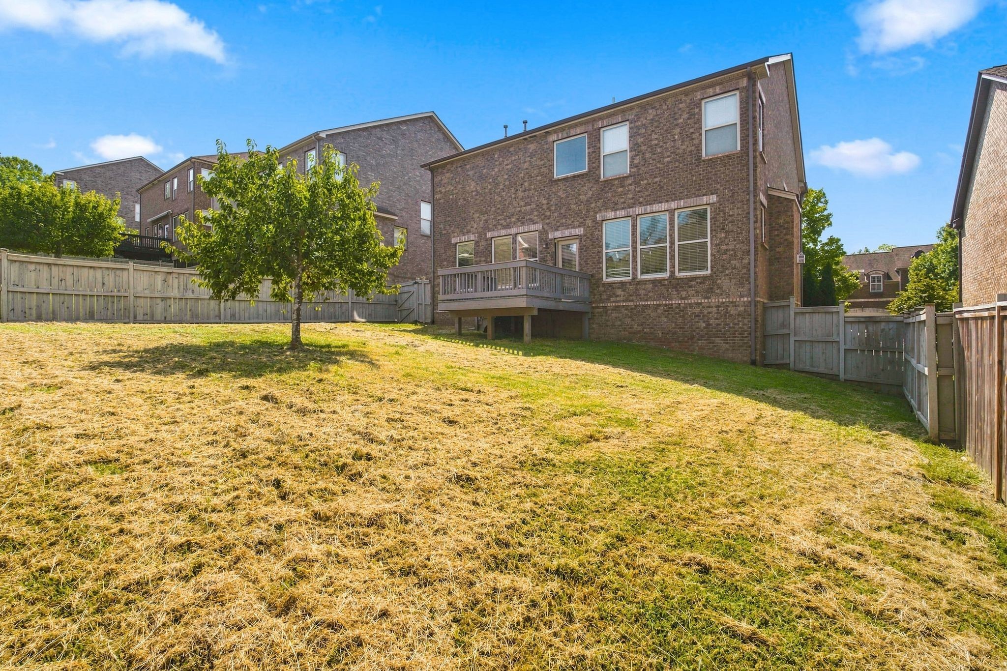 135 Cobbler Cir, Hendersonville, TN 37075