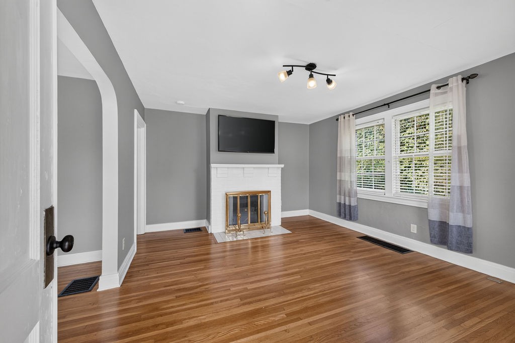 309 Florida Ave, Mount Pleasant, TN 38474