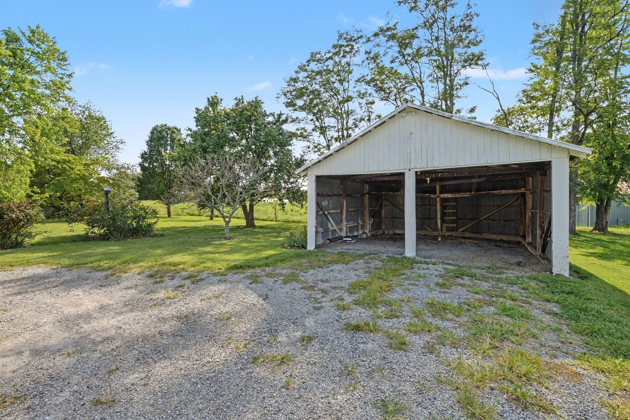 5672 Highway 161, Springfield, TN 37172