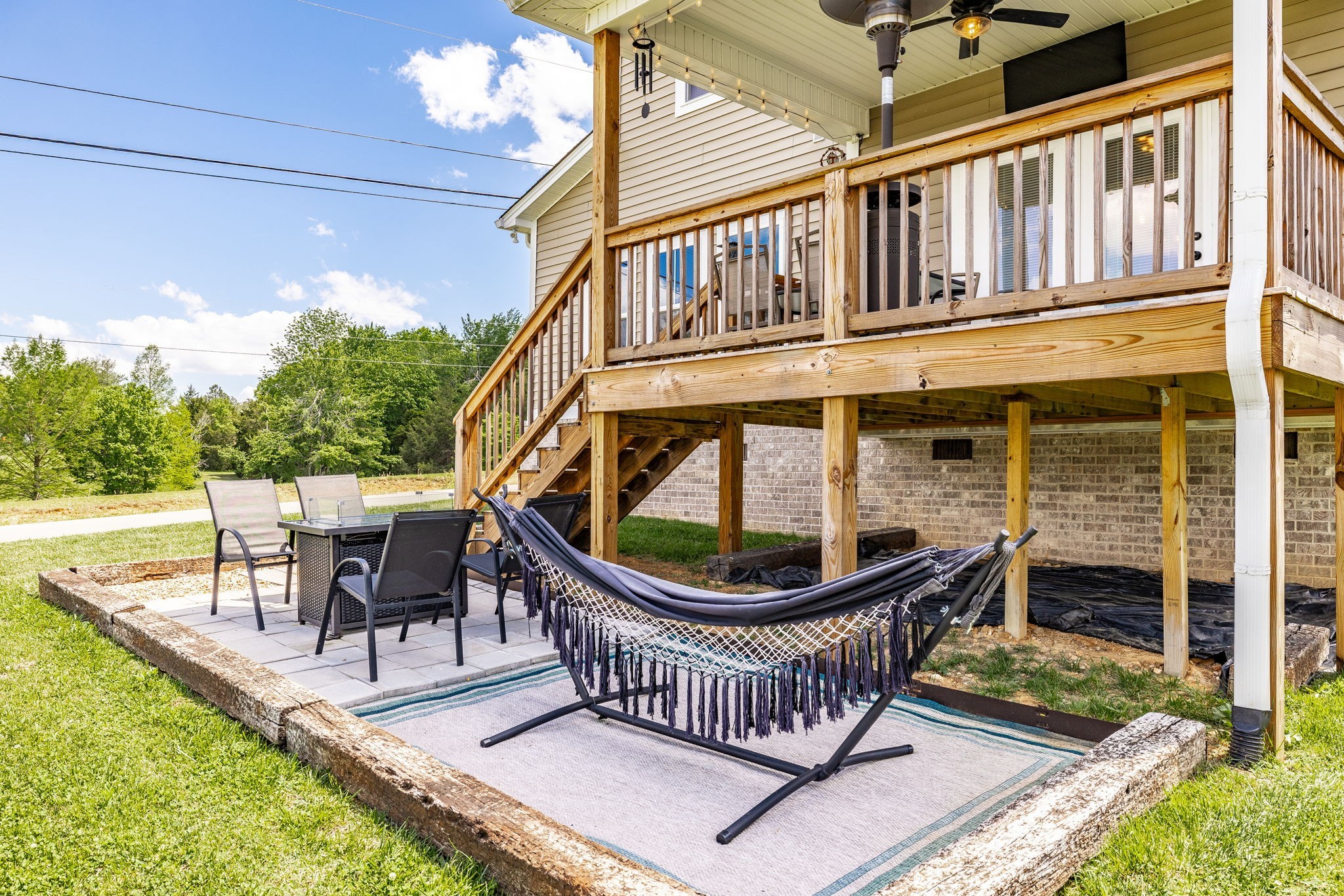 1017 Camden Trl, Greenbrier, TN 37073