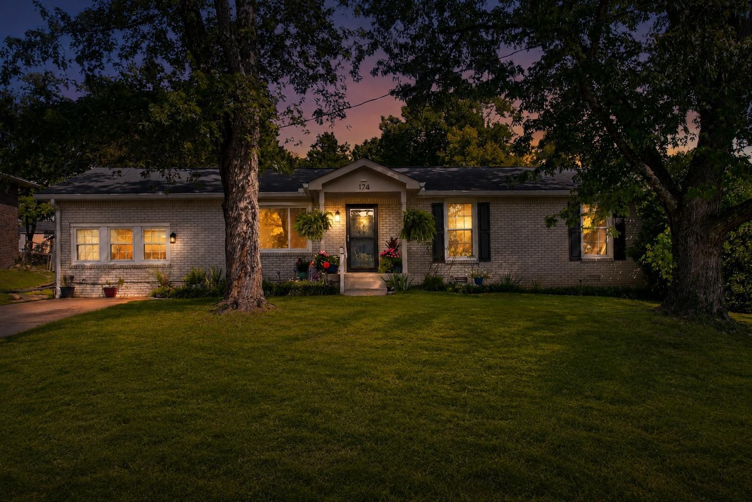 174 Brenda Ct, Antioch, TN 37013