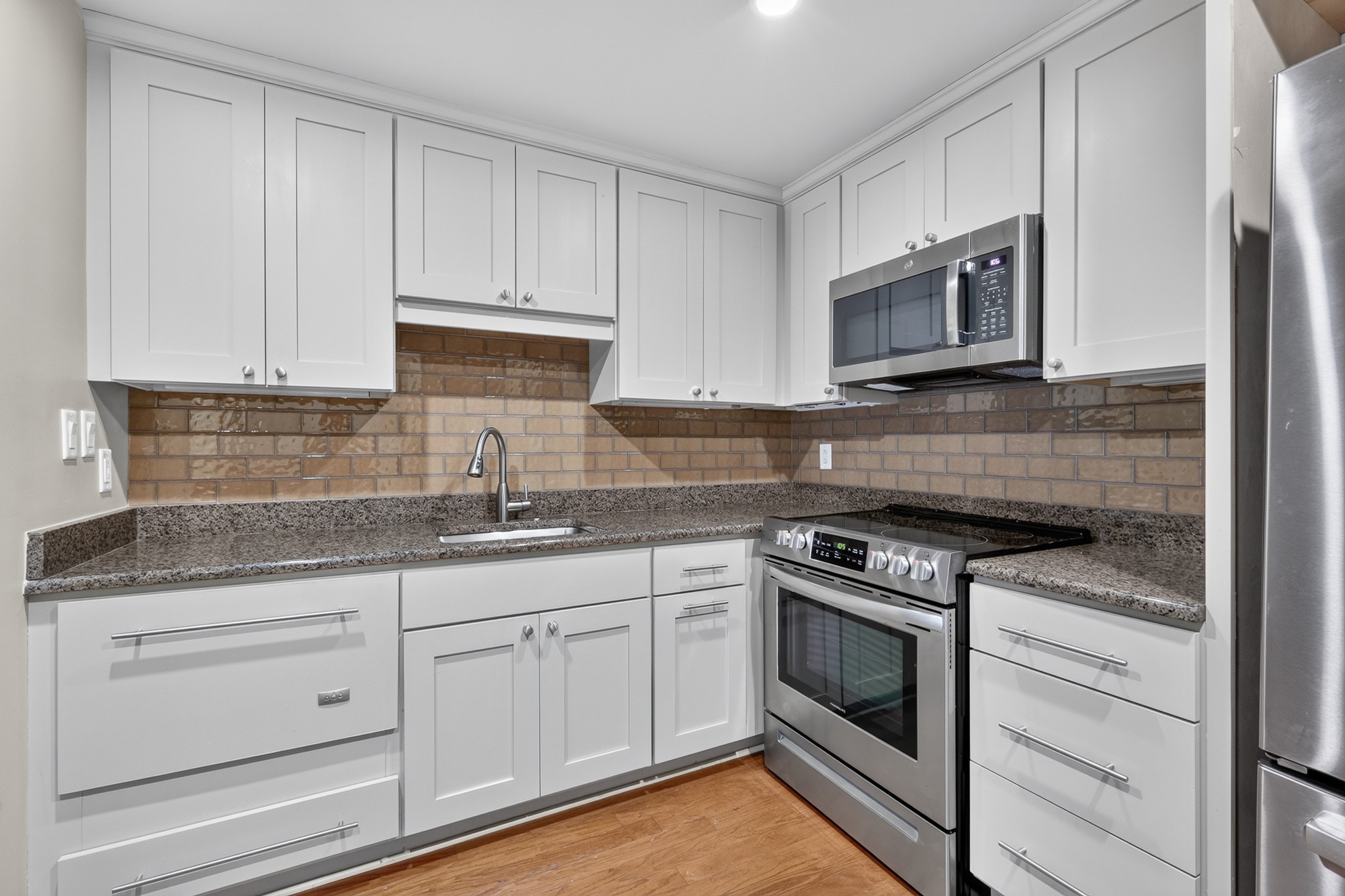4215 Harding Pike #412, Nashville, TN 37205