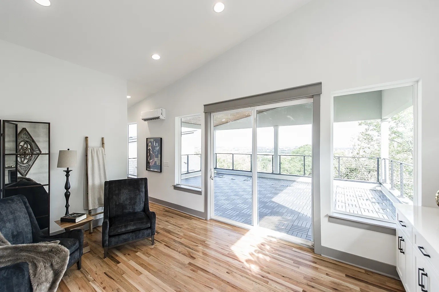 2216 Summitt Ave, Nashville, TN 37218