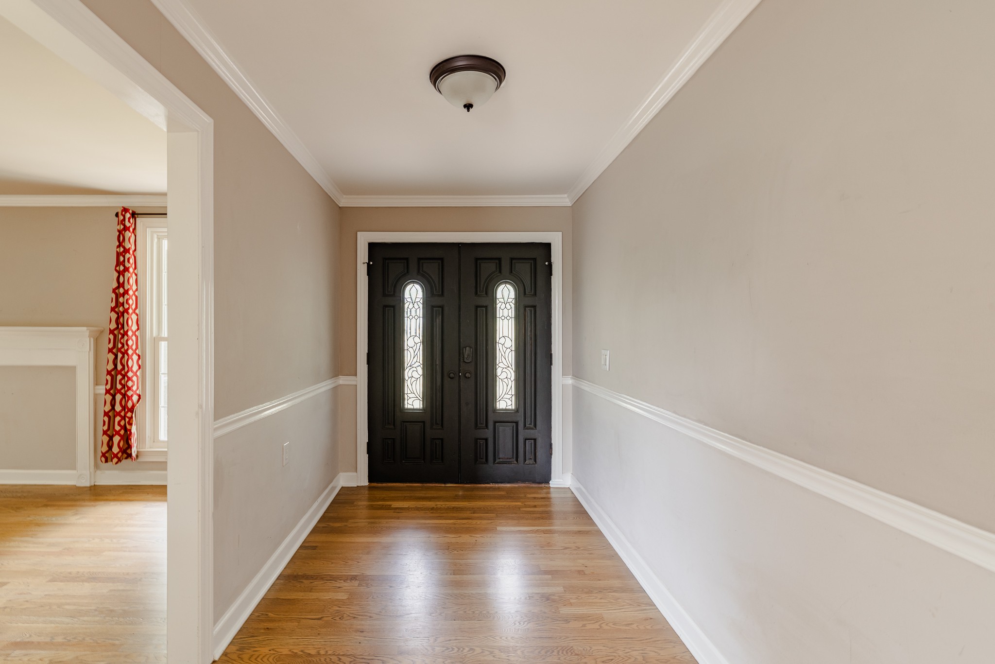 153 Country Club Dr, Hendersonville, TN 37075