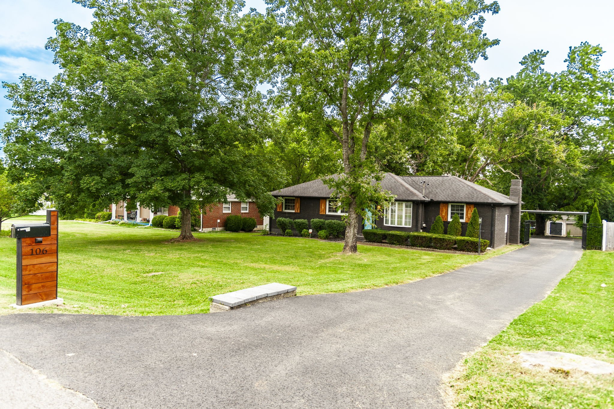 106 Oaklynn Dr, Madison, TN 37115