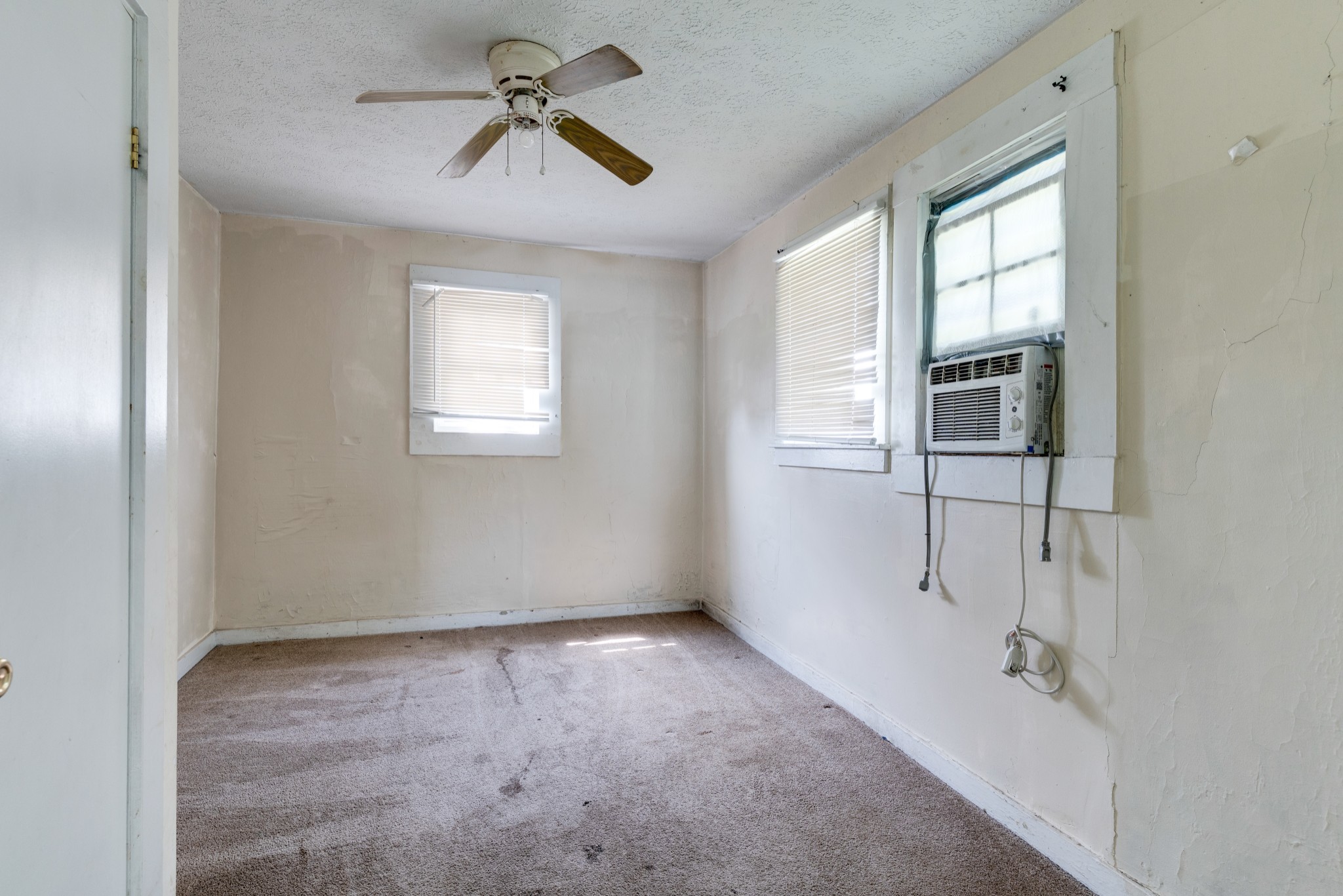 721 18th Ave W, Springfield, TN 37172