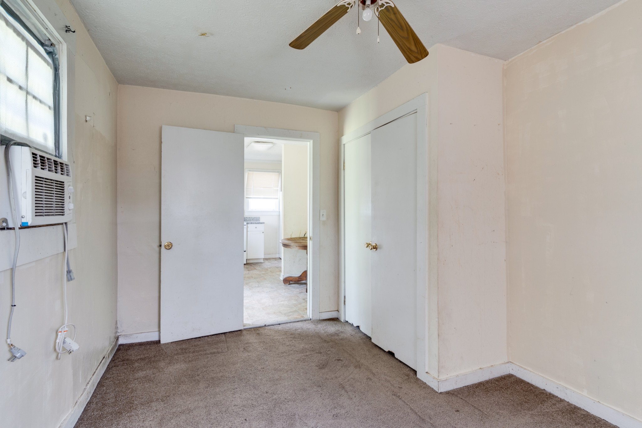 721 18th Ave W, Springfield, TN 37172
