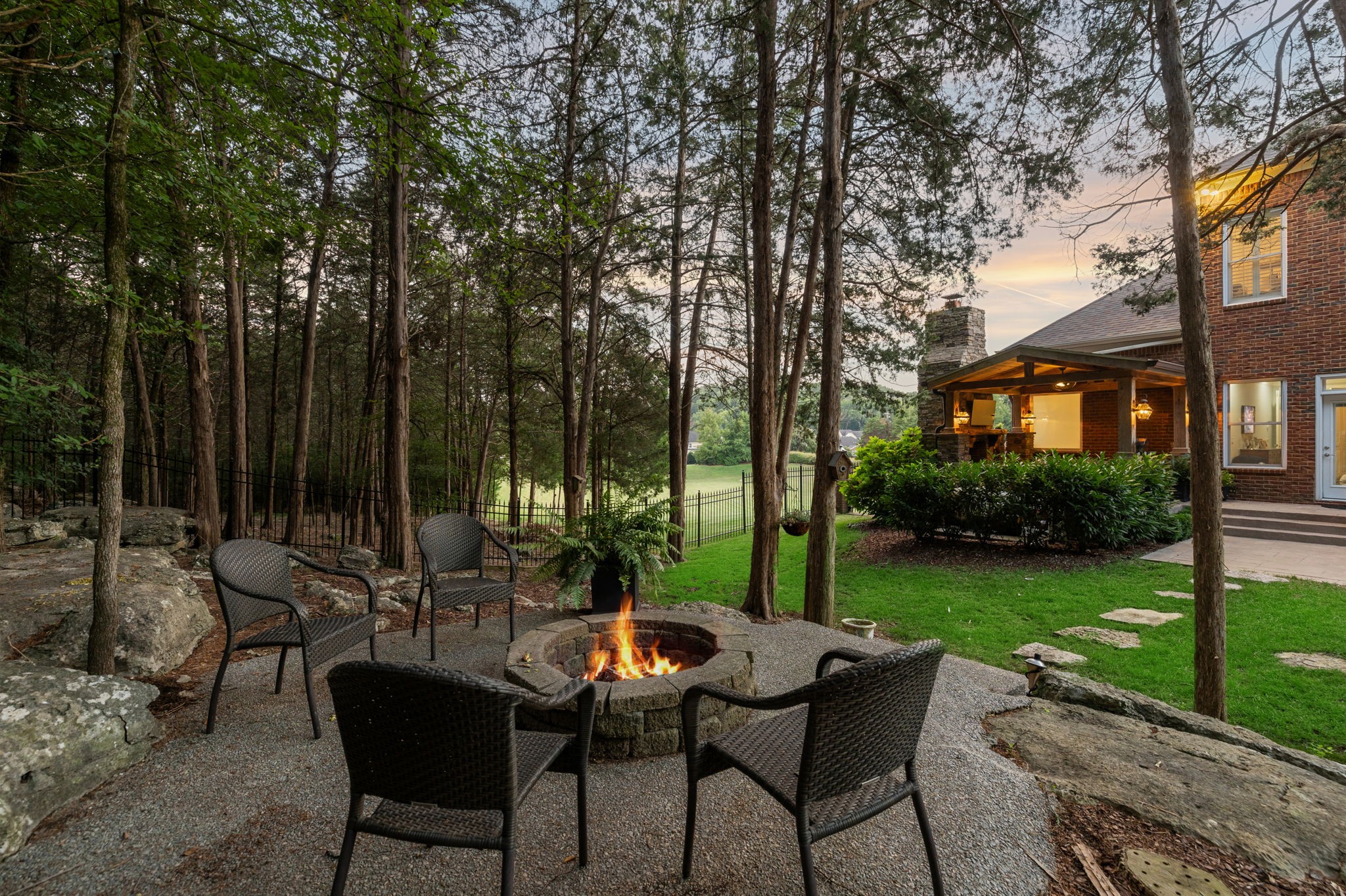 894 Arlington Hts, Brentwood, TN 37027