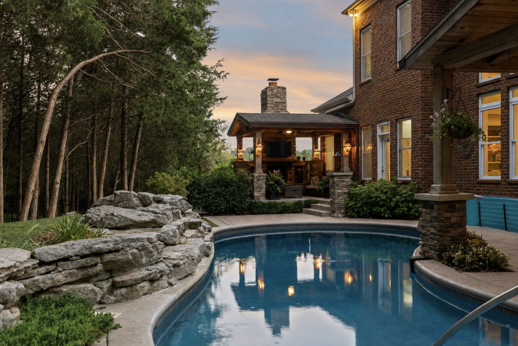 894 Arlington Hts, Brentwood, TN 37027