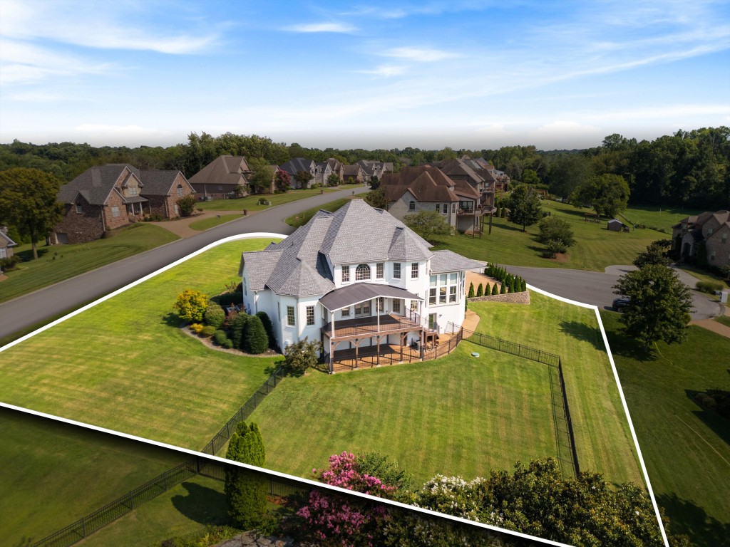 600 Mossy Pt, Mount Juliet, TN 37122