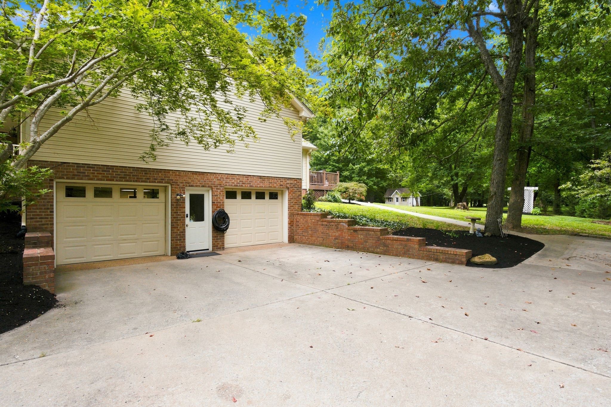 5038 Windland Dr, Springfield, TN 37172