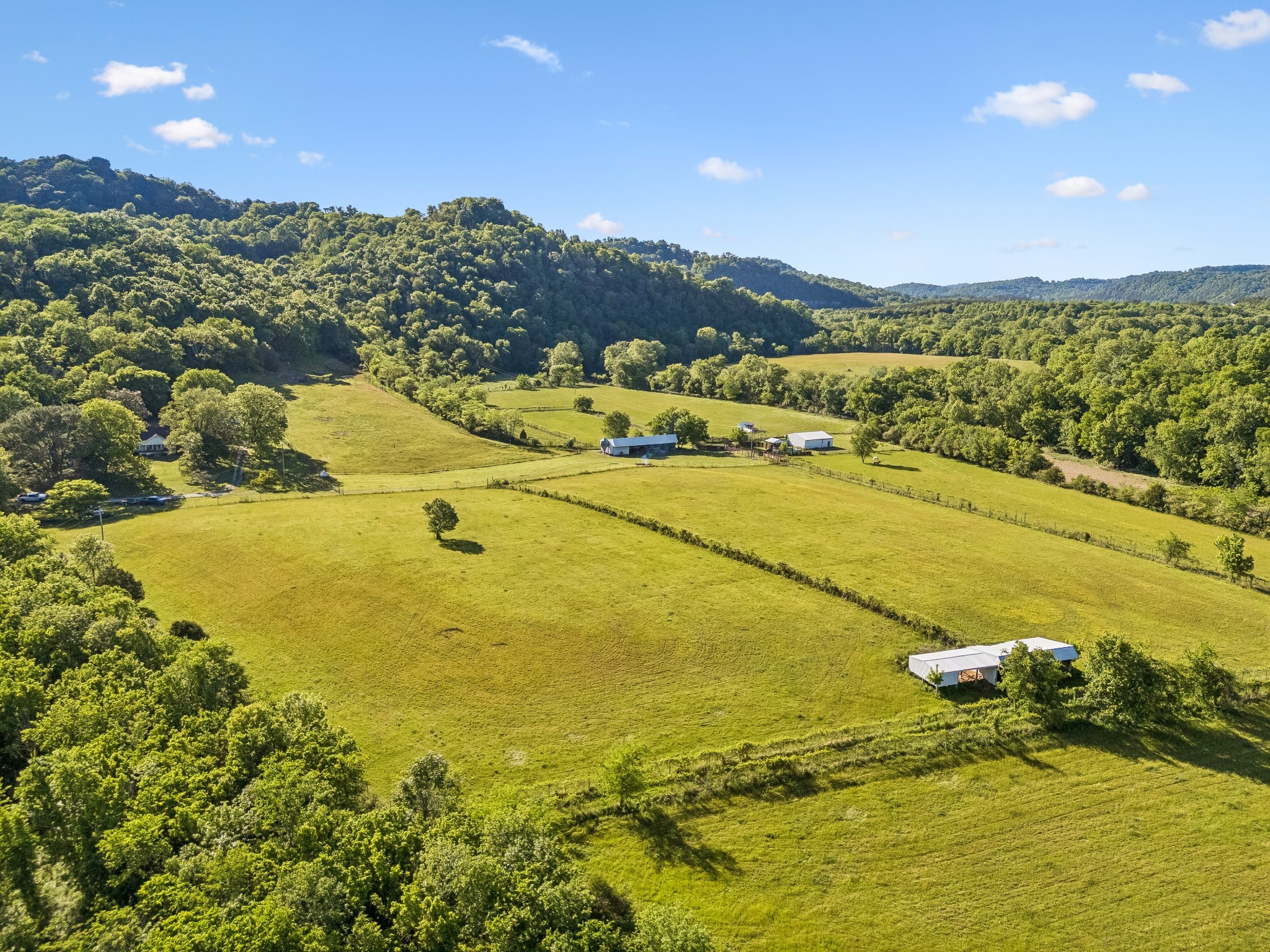97 Seabo Valley Ln, Hickman, TN 38567