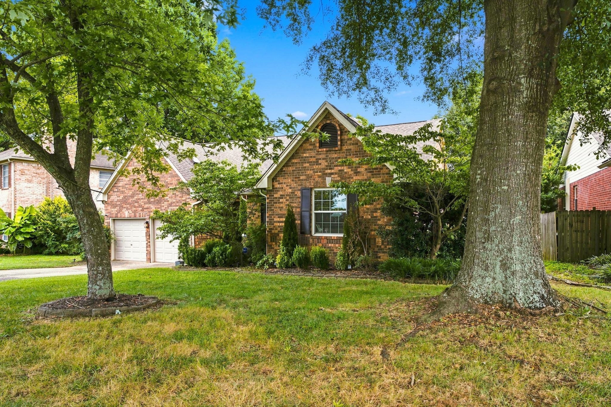 1605 Glen Trail Dr, Mount Juliet, TN 37122
