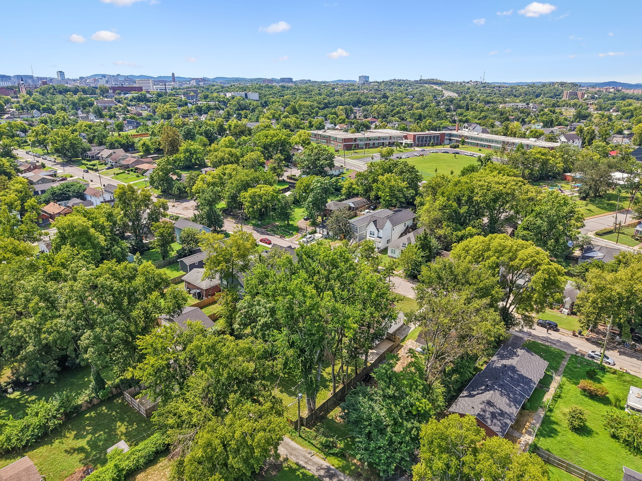 1712 17th Ave N, Nashville, TN 37208