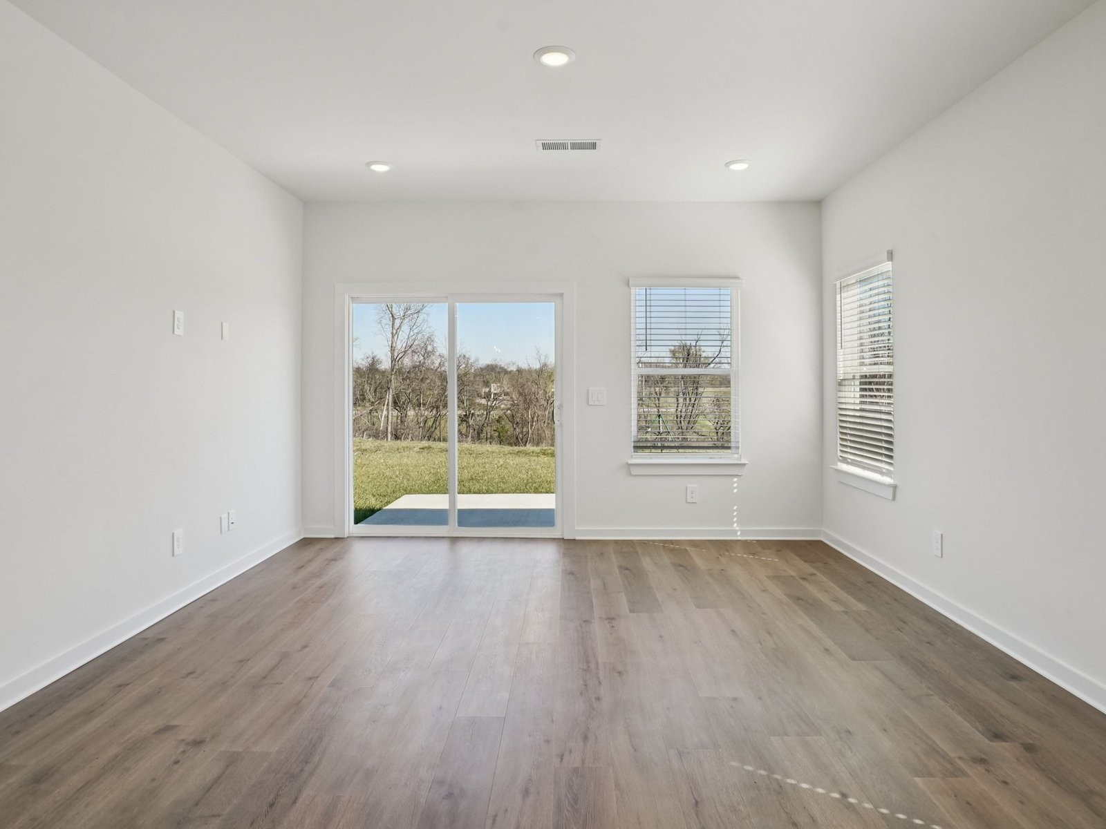 2117 Craven Pl, Hermitage, TN 37076