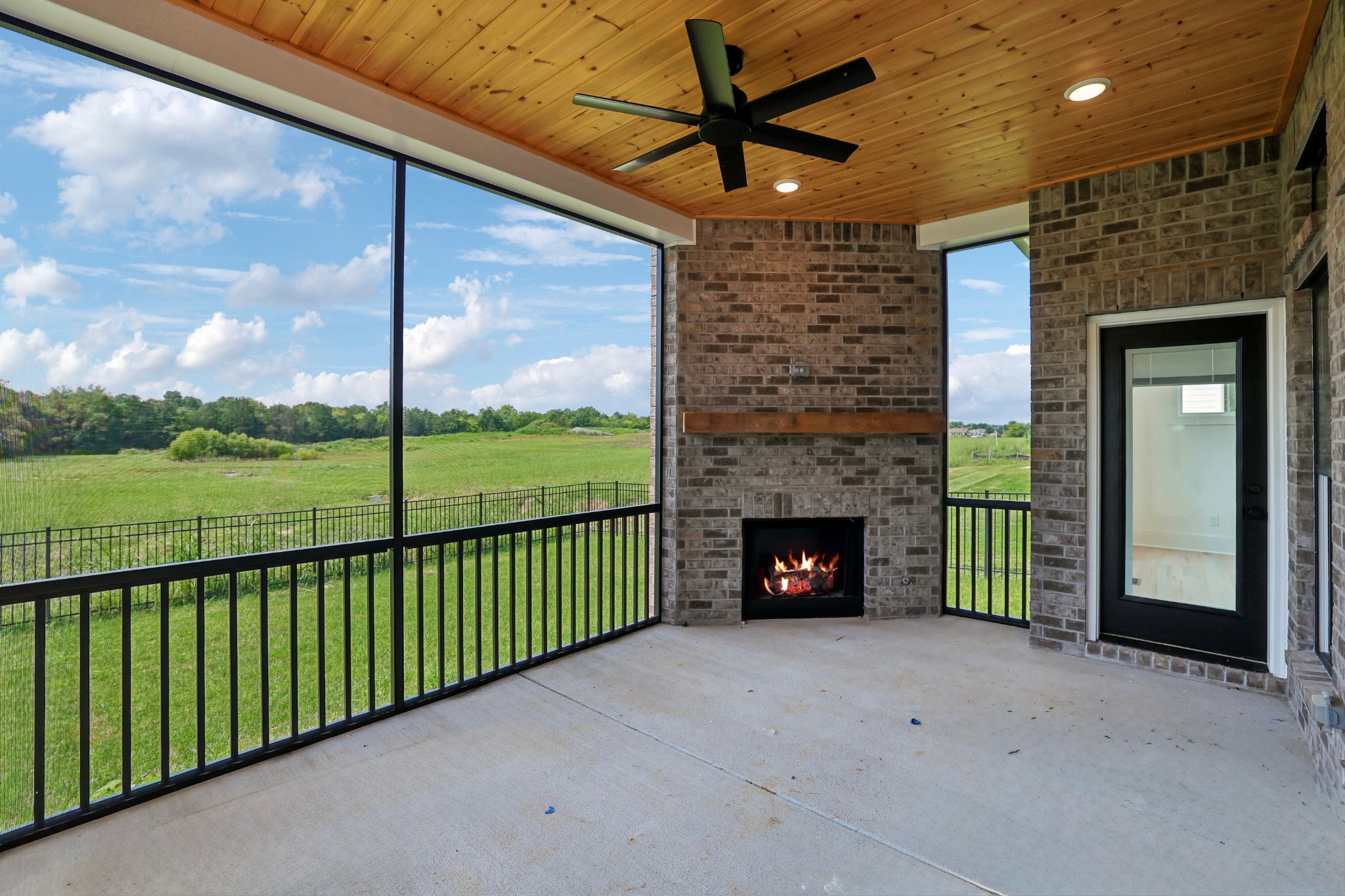 1904 Martha Washington Way, Murfreesboro, TN 37130