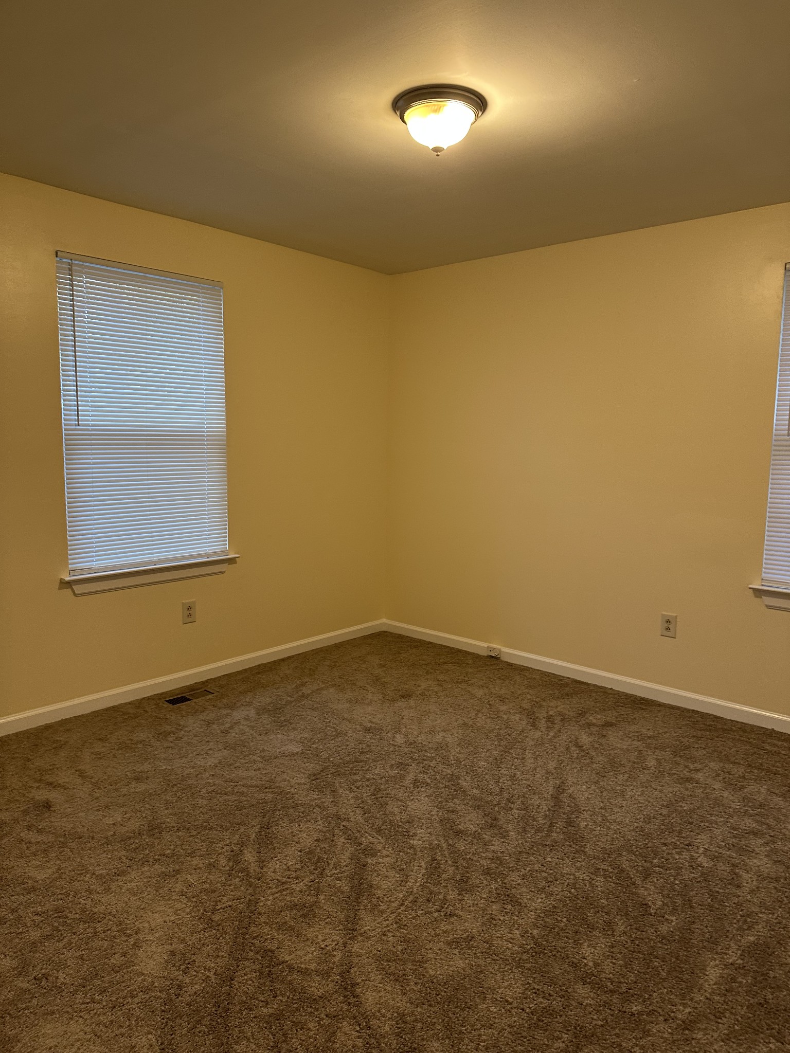 215 Ensley Ave, Old Hickory, TN 37138